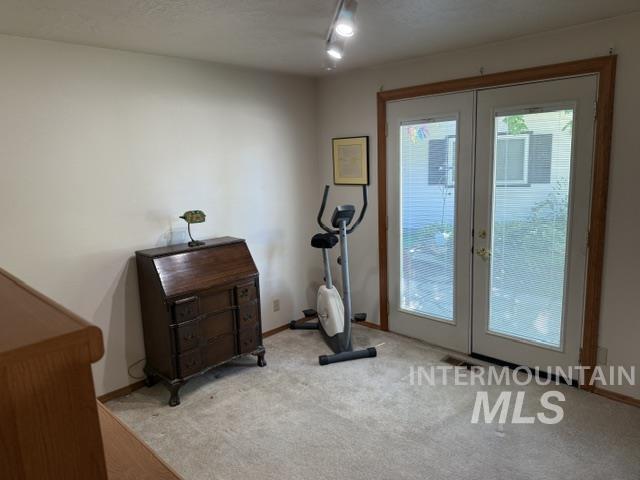 8372 W Willowcourt Dr., Garden City, Idaho 83714, 2 Bedrooms, 2 Bathrooms, Residential For Sale, Price $149,000, 98987434