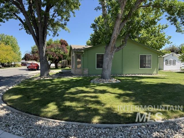 8372 W Willowcourt Dr., Garden City, Idaho 83714, 2 Bedrooms, 2 Bathrooms, Residential For Sale, Price $149,000, 98987434