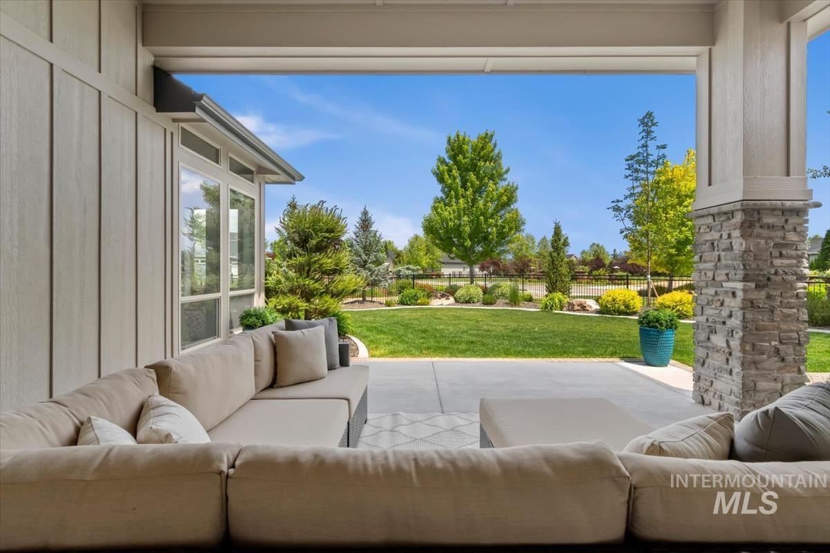 6252 W Striker Dr., Eagle, Idaho 83616, 3 Bedrooms, 3.5 Bathrooms, Residential For Sale, Price $1,395,000,MLS 98987435