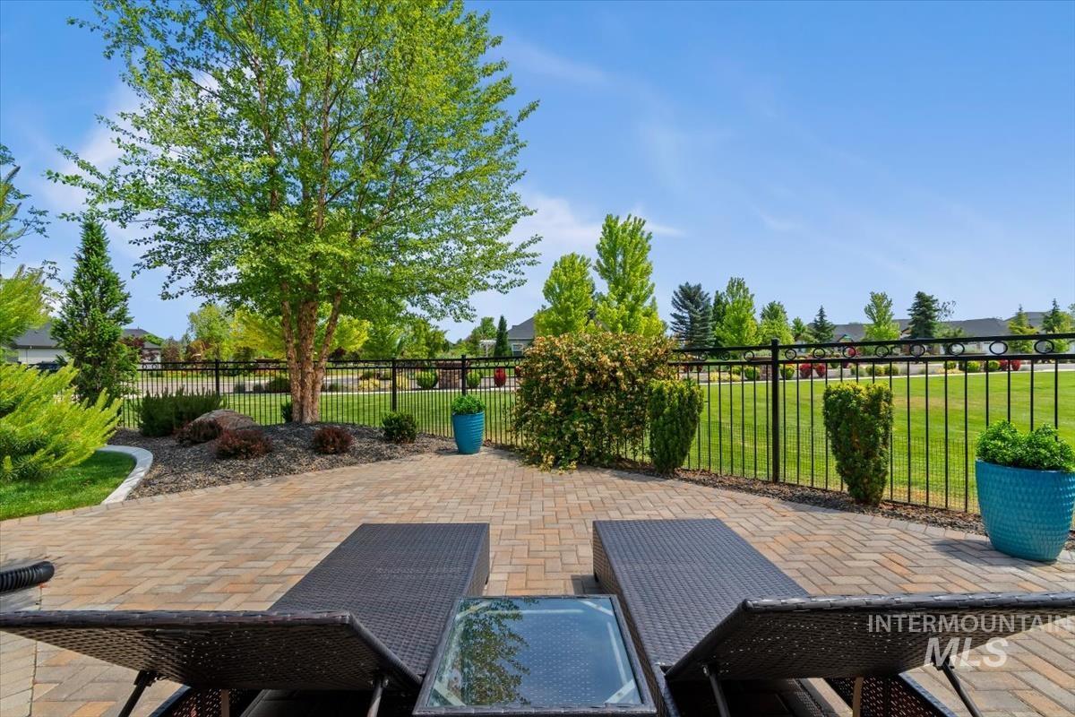 6252 W Striker Dr., Eagle, Idaho 83616, 3 Bedrooms, 3.5 Bathrooms, Residential For Sale, Price $1,395,000,MLS 98987435