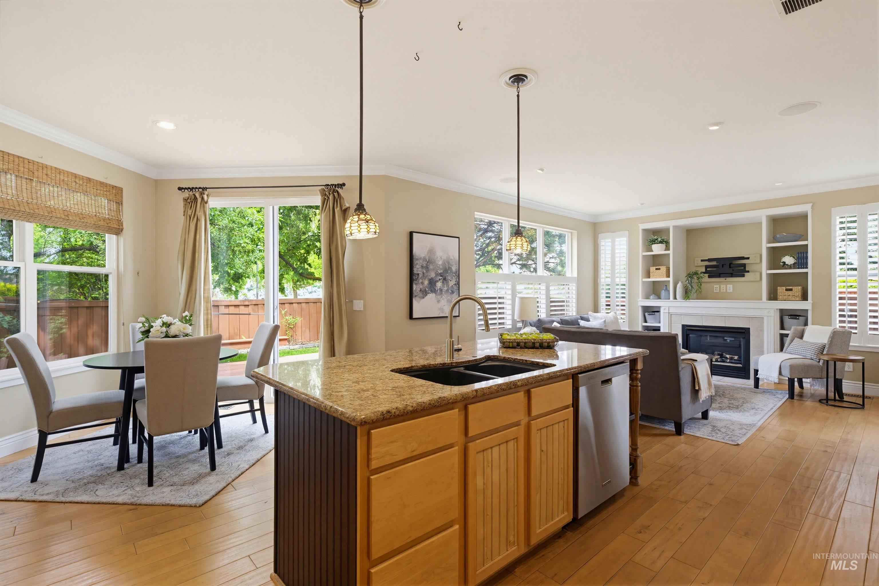 6332 E Gateway Court, Boise, Idaho 83716, 4 Bedrooms, 3.5 Bathrooms, Residential For Sale, Price $739,000, 98987437