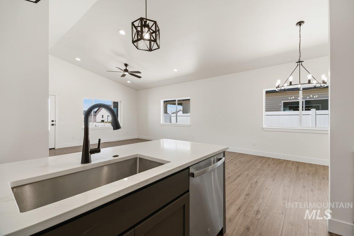 2006 Trae Street, Jerome, Idaho 83338, 3 Bedrooms, 2 Bathrooms, Residential For Sale, Price $384,000,MLS 98987438