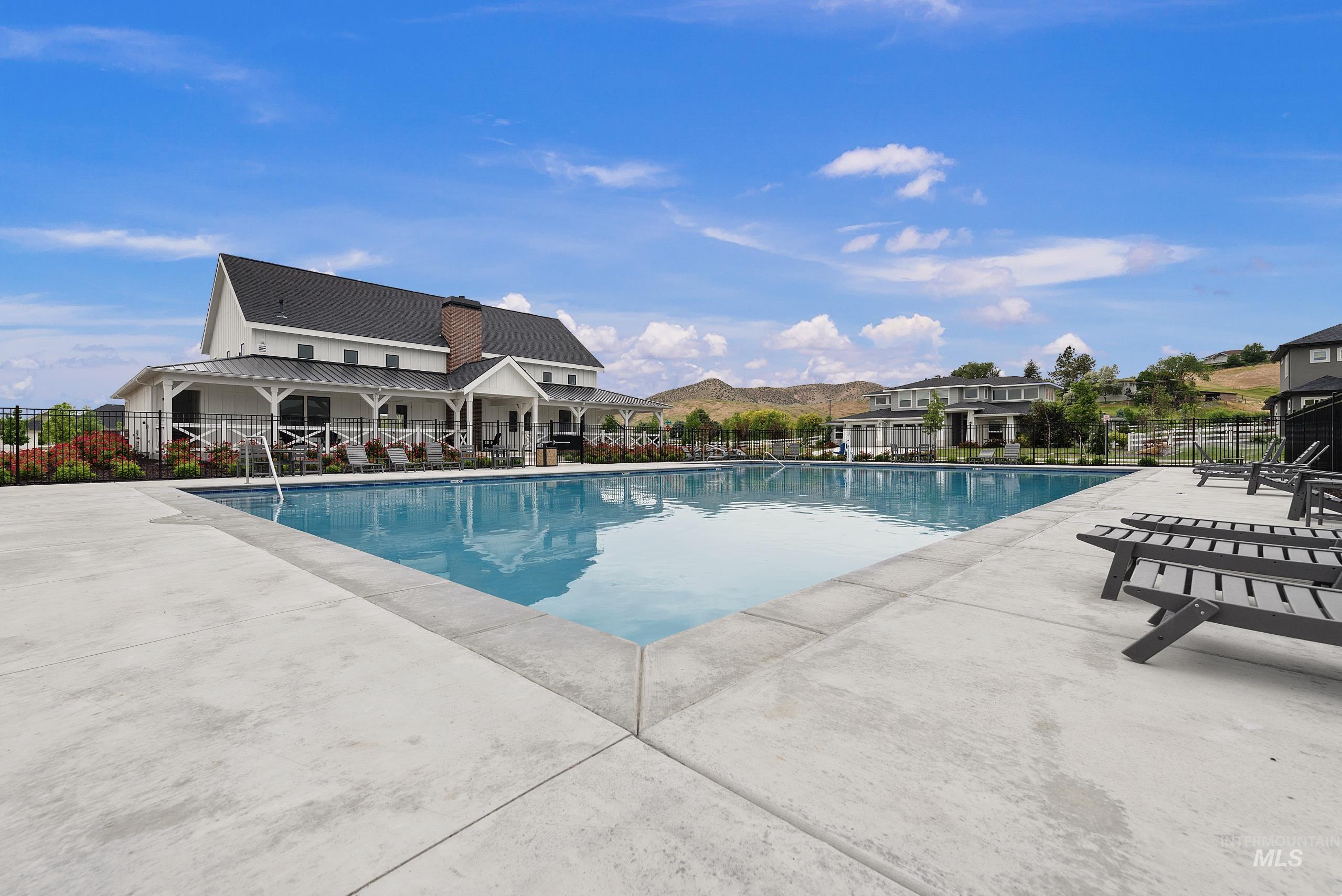 13456 N Tierra Linda Way, Boise, Idaho 83714, 4 Bedrooms, 2.5 Bathrooms, Residential For Sale, Price $1,199,900,MLS 98987446