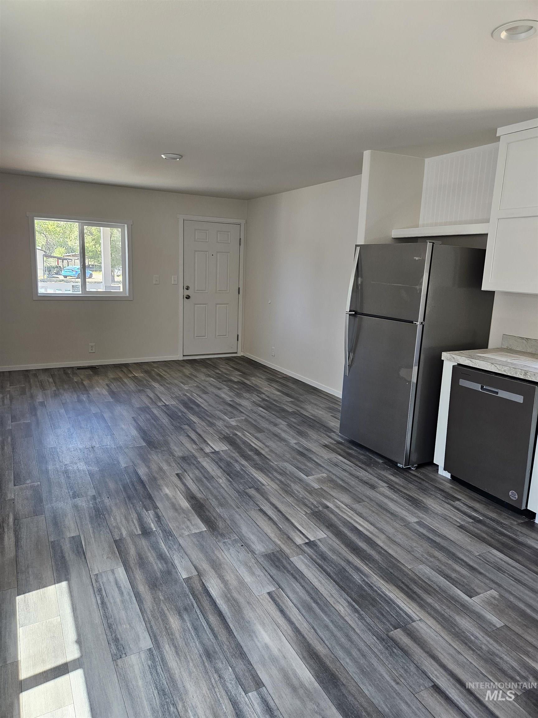 370 W 12th S, Mountain Home, Idaho 83647, 2 Bedrooms, 1 Bathroom, Residential For Sale, Price $80,000, 98987447