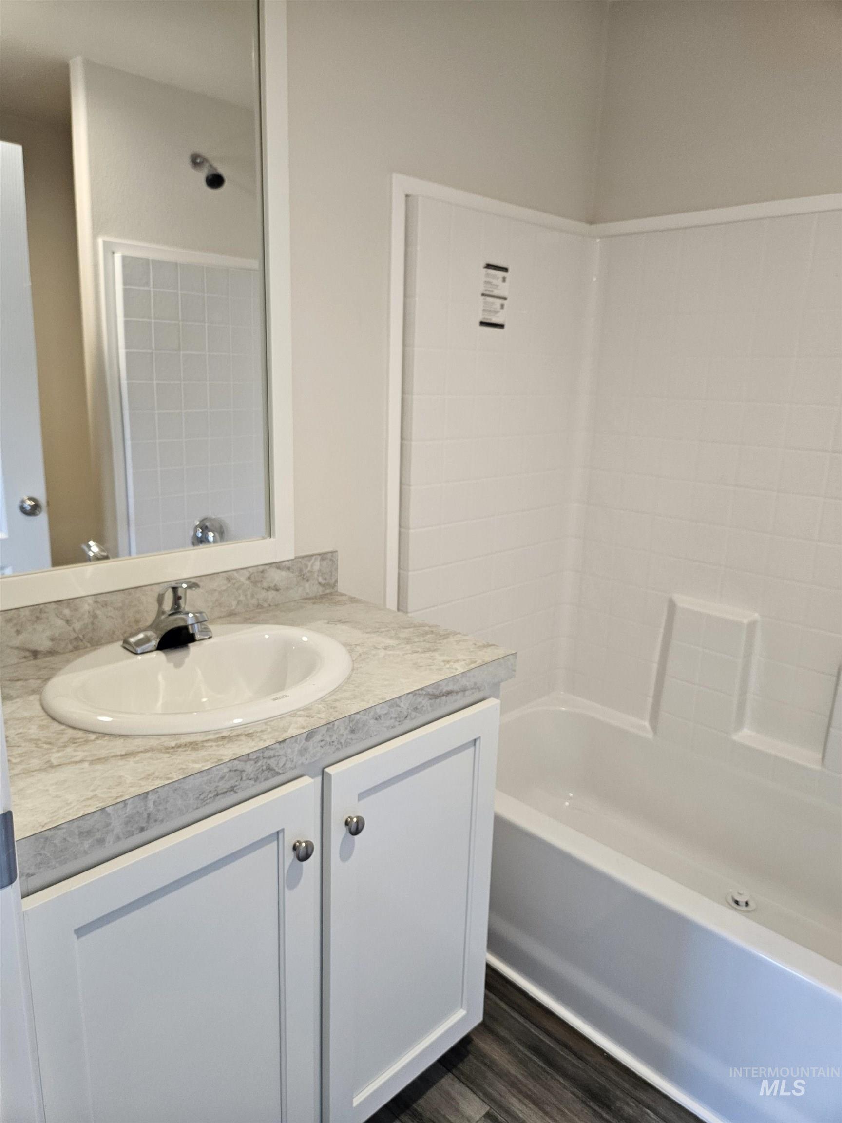 370 W 12th S, Mountain Home, Idaho 83647, 2 Bedrooms, 1 Bathroom, Residential For Sale, Price $80,000, 98987447