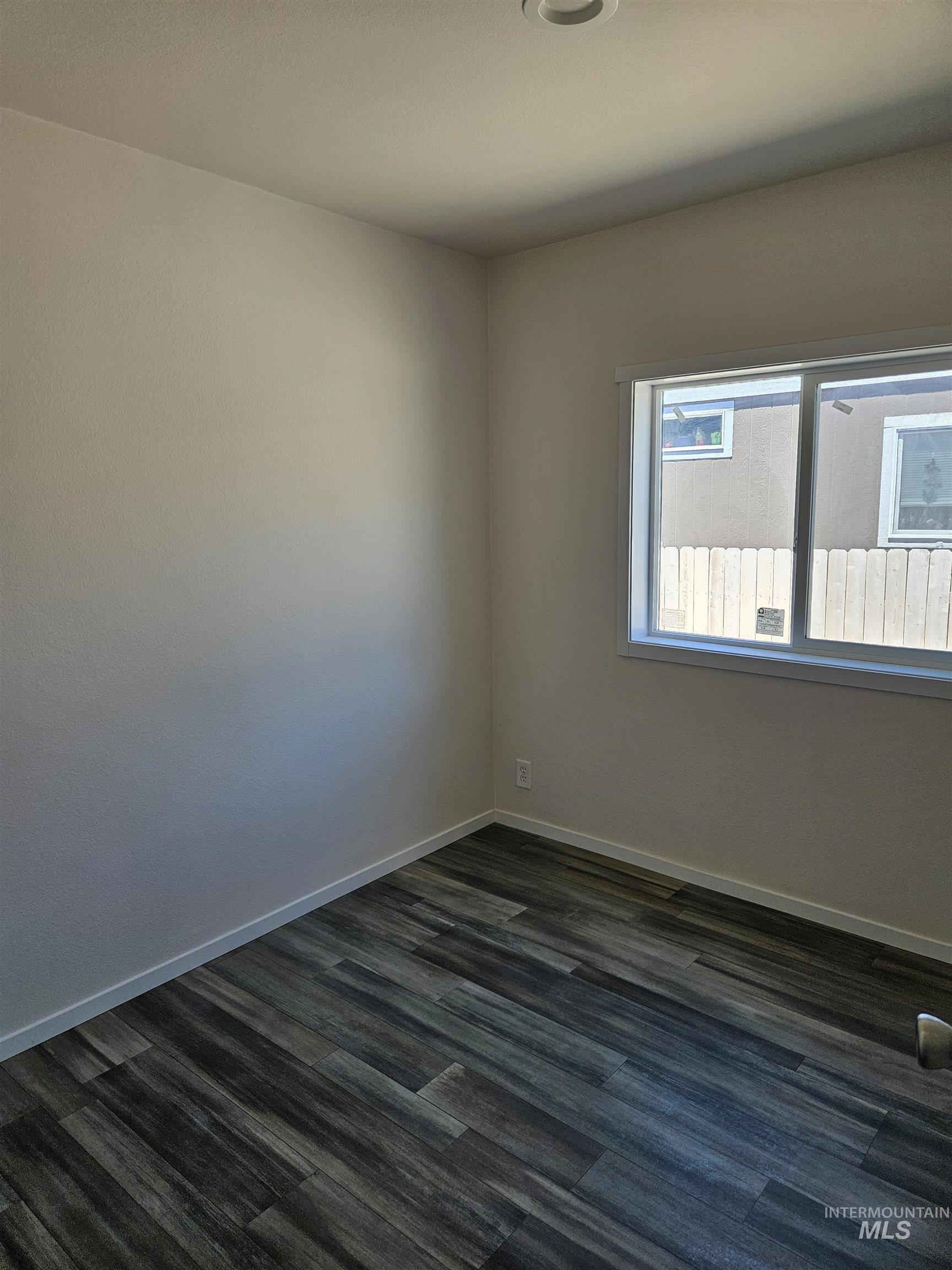 370 W 12th S, Mountain Home, Idaho 83647, 2 Bedrooms, 1 Bathroom, Residential For Sale, Price $80,000, 98987447