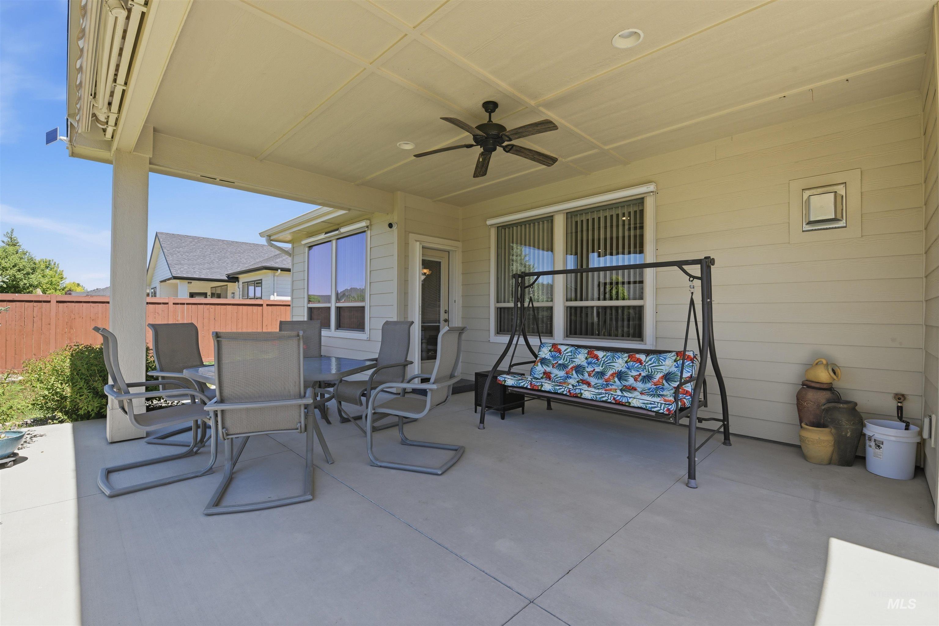 1091 N Hornback Ave, Star, Idaho 83669, 3 Bedrooms, 2 Bathrooms, Residential For Sale, Price $605,000, 98987450