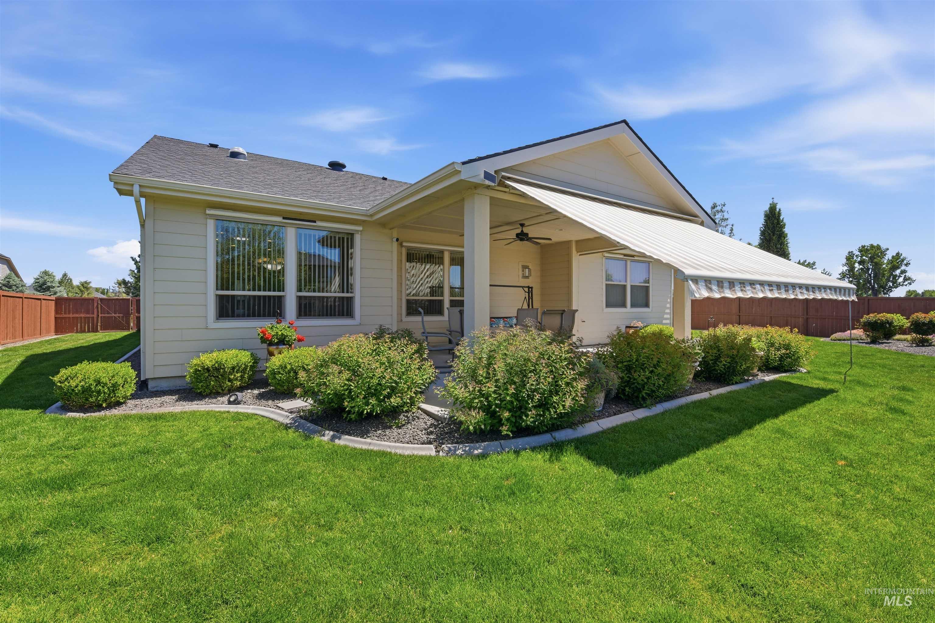 1091 N Hornback Ave, Star, Idaho 83669, 3 Bedrooms, 2 Bathrooms, Residential For Sale, Price $605,000, 98987450