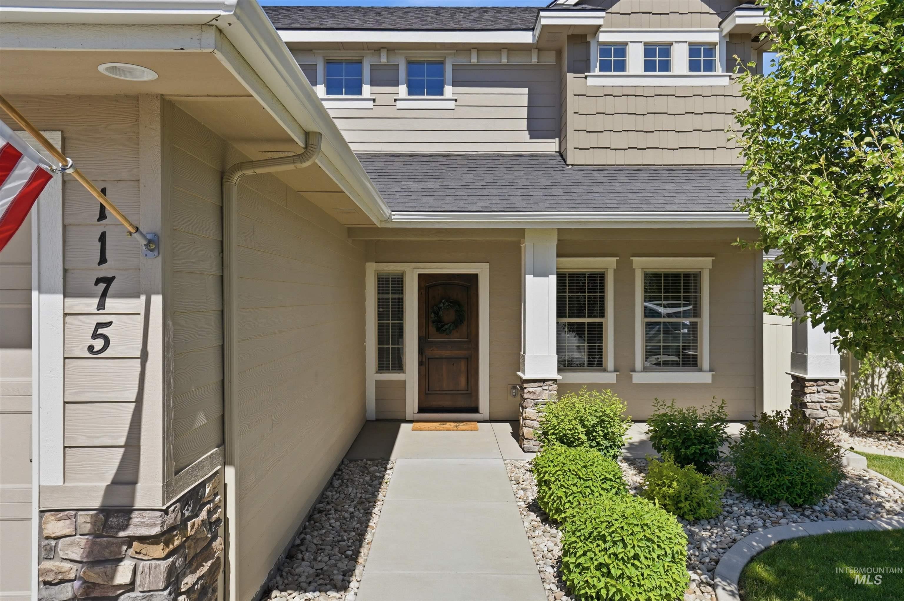 1175 N Champions Pl, Eagle, Idaho 83616, 5 Bedrooms, 2.5 Bathrooms, Residential For Sale, Price $899,900, 98987451