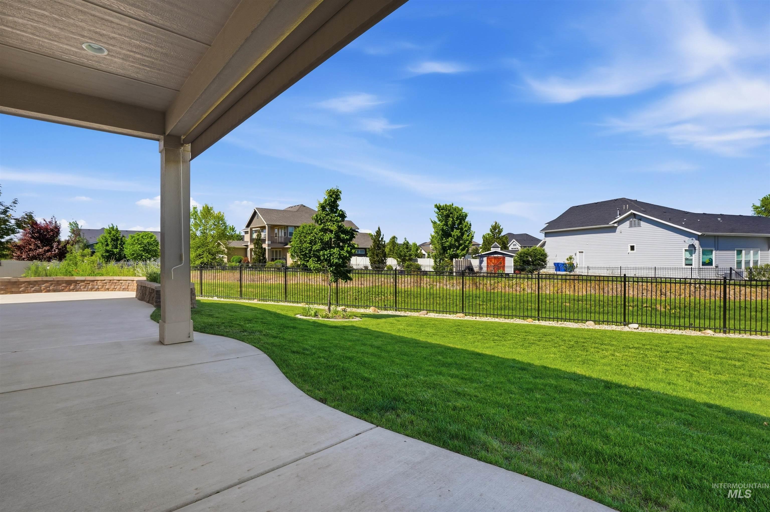 1175 N Champions Pl, Eagle, Idaho 83616, 5 Bedrooms, 2.5 Bathrooms, Residential For Sale, Price $899,900, 98987451