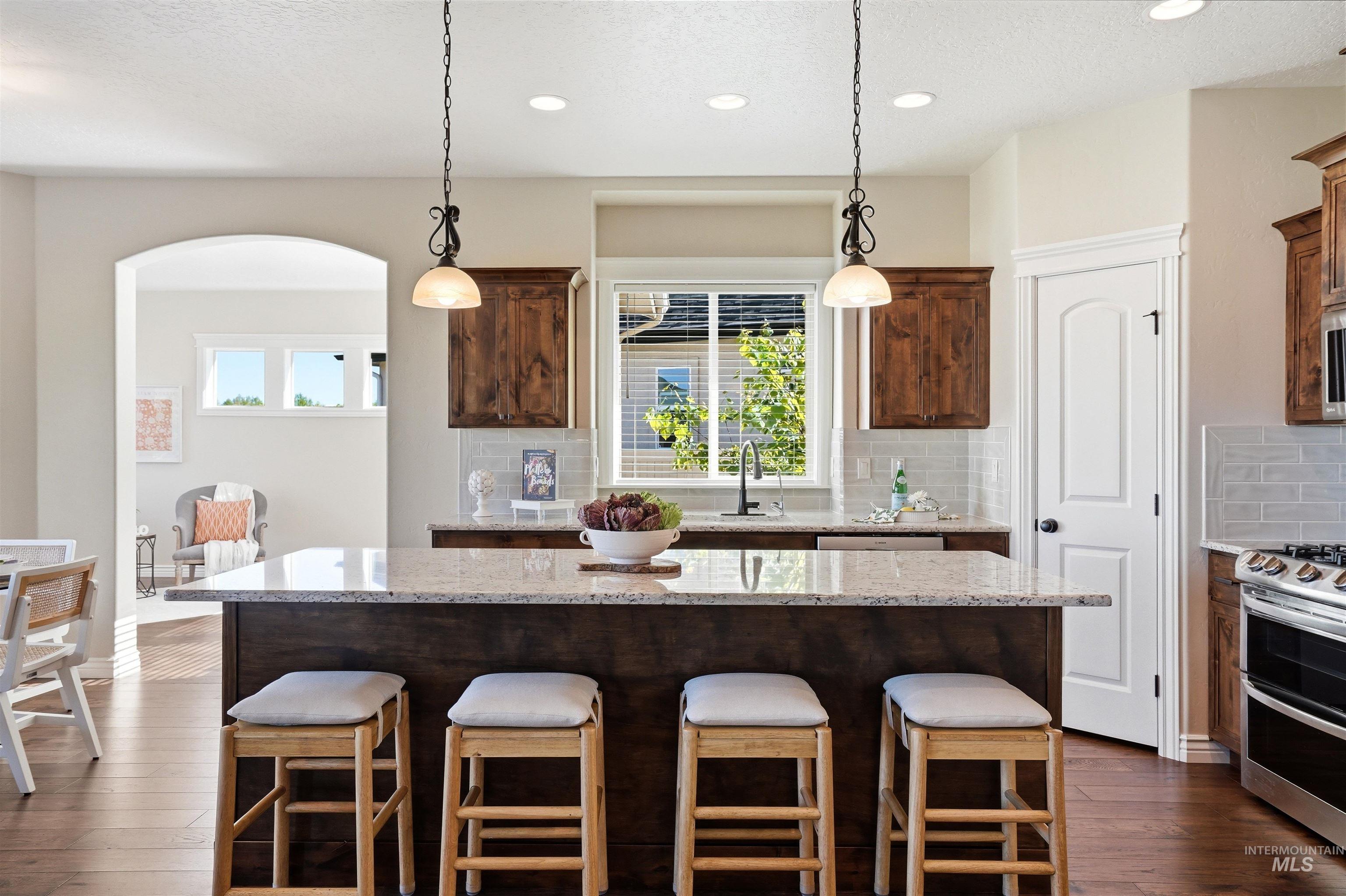 1175 N Champions Pl, Eagle, Idaho 83616, 5 Bedrooms, 2.5 Bathrooms, Residential For Sale, Price $899,900, 98987451