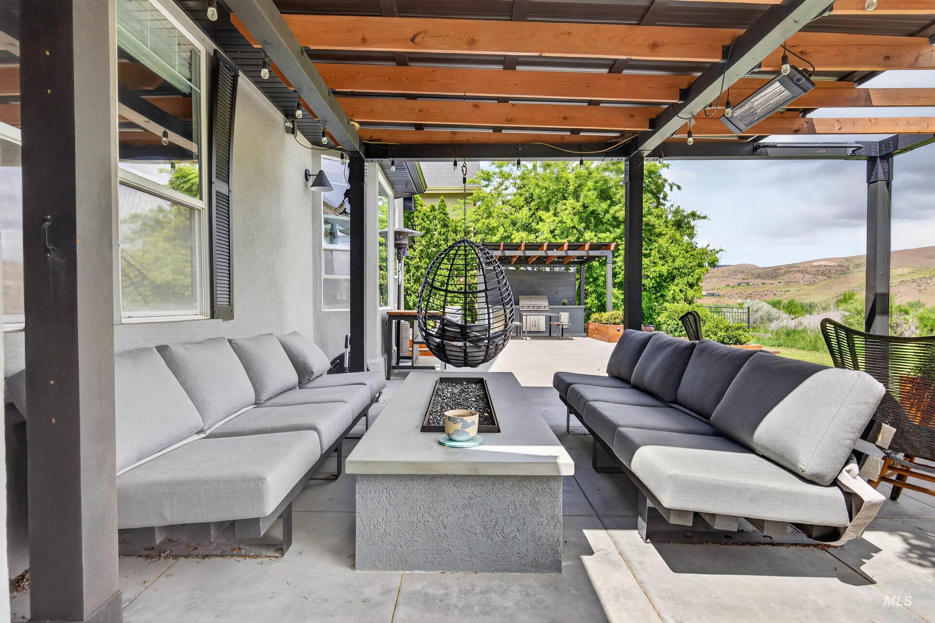 12984 N Schicks Ridge Road, Boise, Idaho 83714, 4 Bedrooms, 3 Bathrooms, Residential For Sale, Price $1,075,000, 98987452