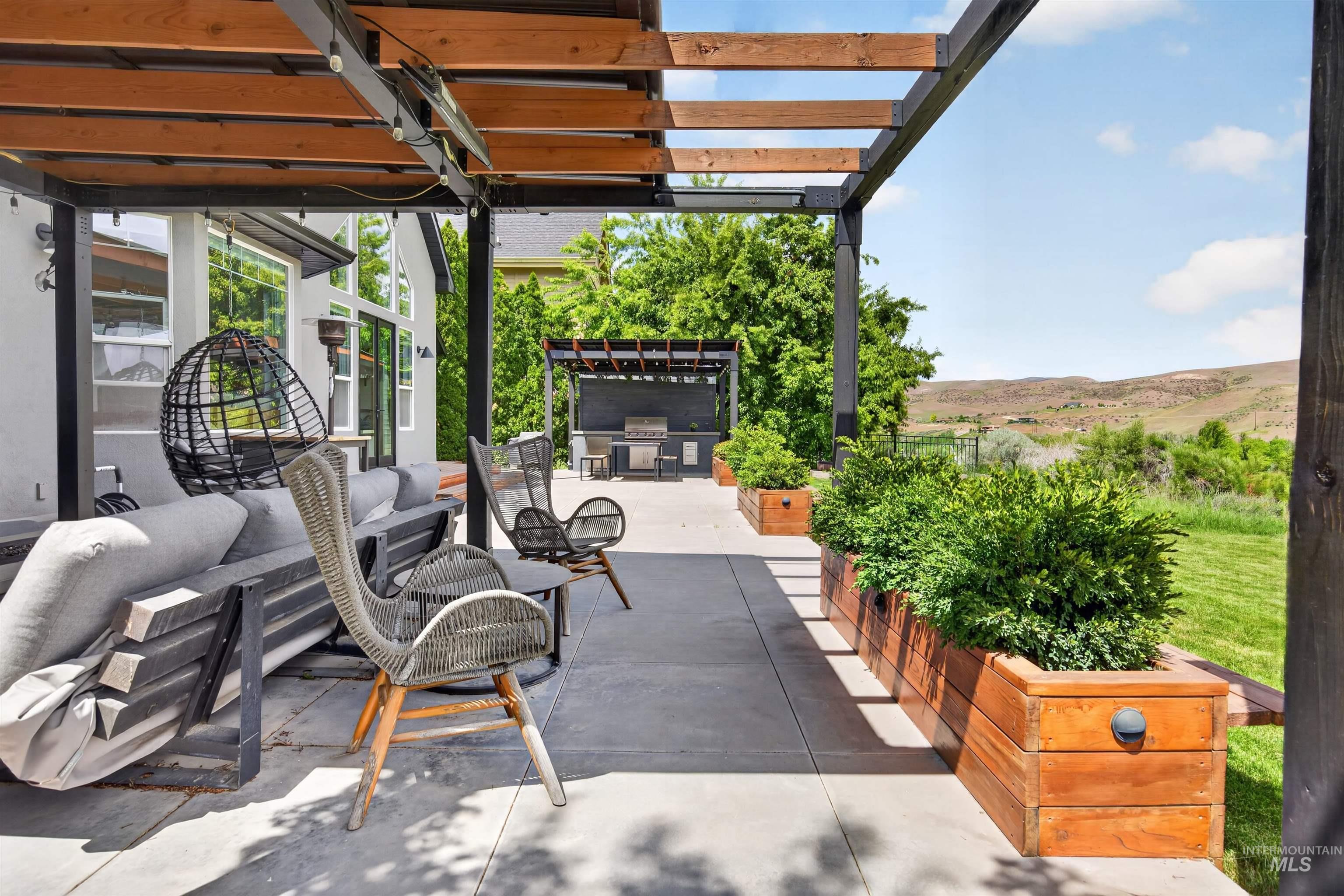 12984 N Schicks Ridge Road, Boise, Idaho 83714, 4 Bedrooms, 3 Bathrooms, Residential For Sale, Price $1,075,000, 98987452