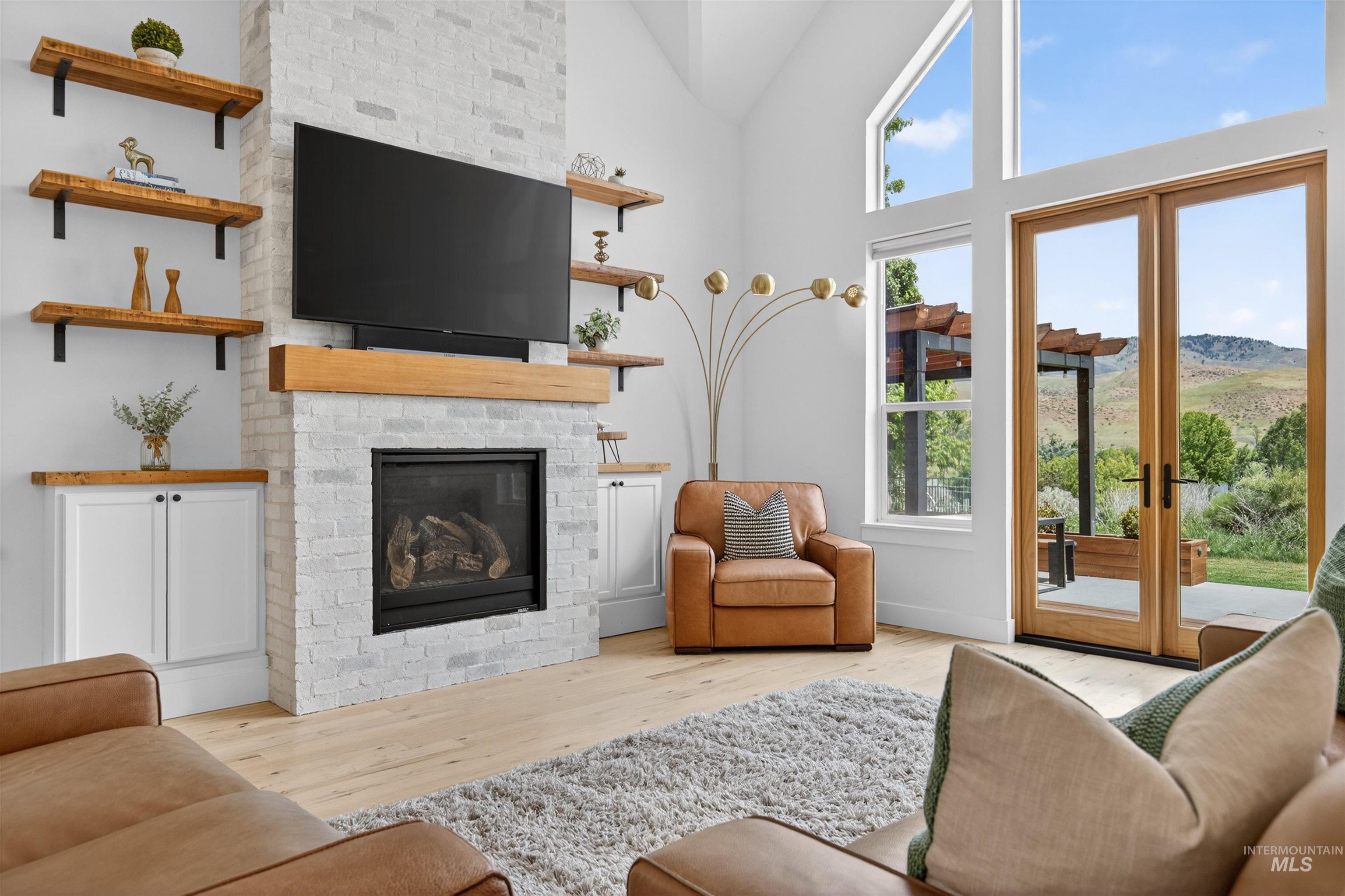 12984 N Schicks Ridge Road, Boise, Idaho 83714, 4 Bedrooms, 3 Bathrooms, Residential For Sale, Price $1,075,000, 98987452