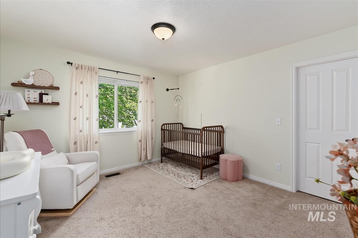 6062 S Tambourine Ave, Boise, Idaho 83709, 3 Bedrooms, 2.5 Bathrooms, Residential For Sale, Price $415,000, 98987453