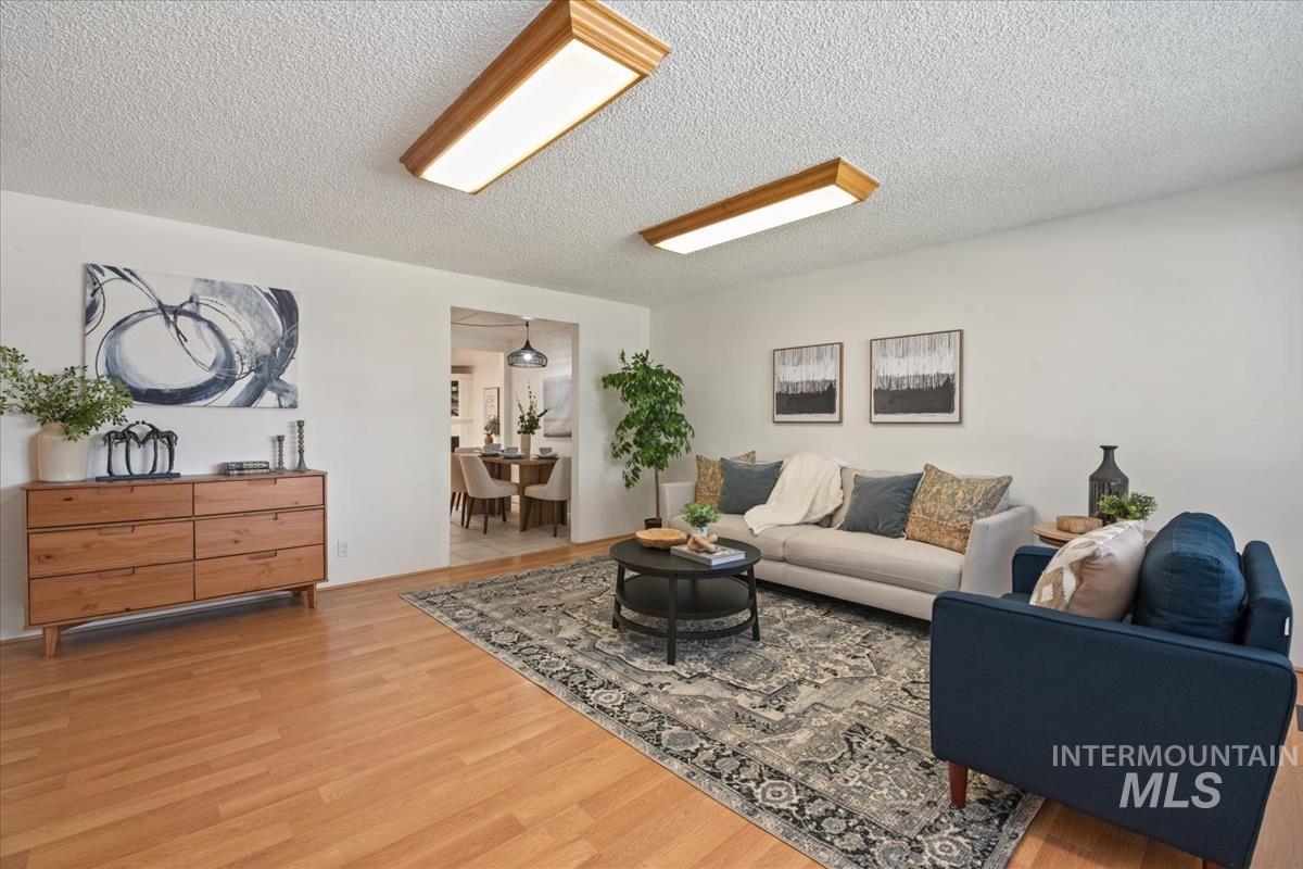 108 N Rowena St, Nampa, Idaho 83651-2043, 3 Bedrooms, 2 Bathrooms, Residential For Sale, Price $375,000, 98987454