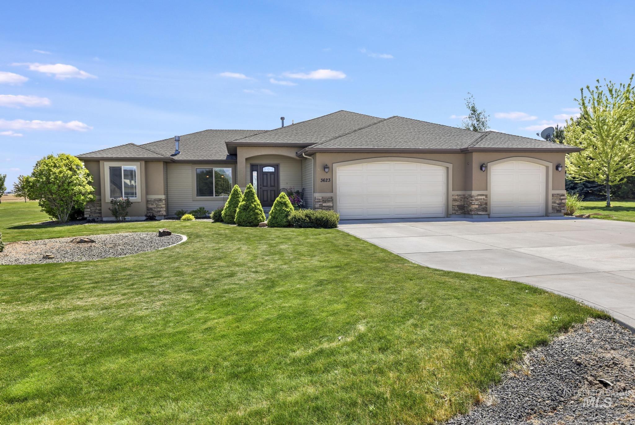 3623 E 3880 N, Kimberly, Idaho 83341, 4 Bedrooms, 2 Bathrooms, Residential For Sale, Price $580,000, 98987462