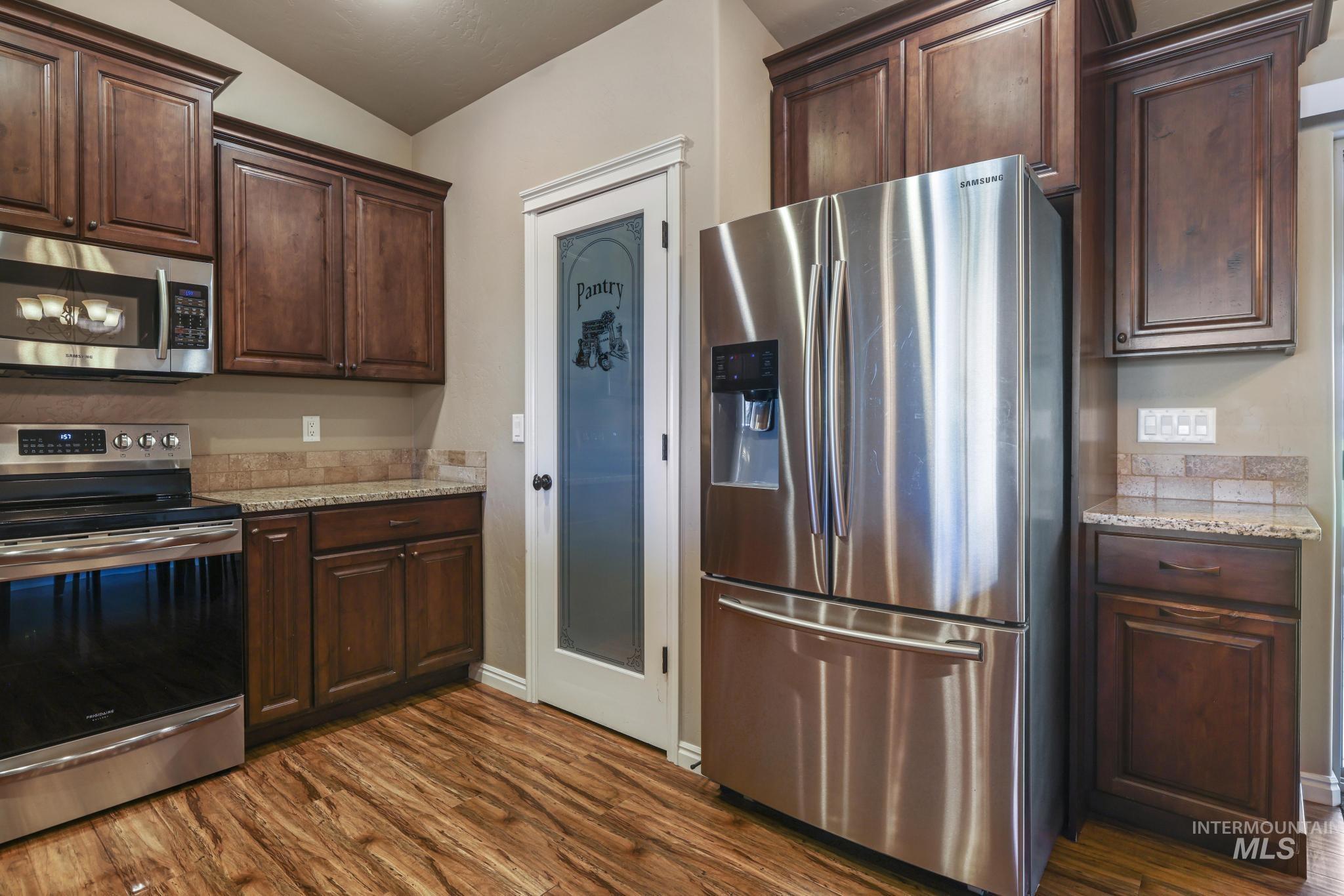3623 E 3880 N, Kimberly, Idaho 83341, 4 Bedrooms, 2 Bathrooms, Residential For Sale, Price $580,000, 98987462