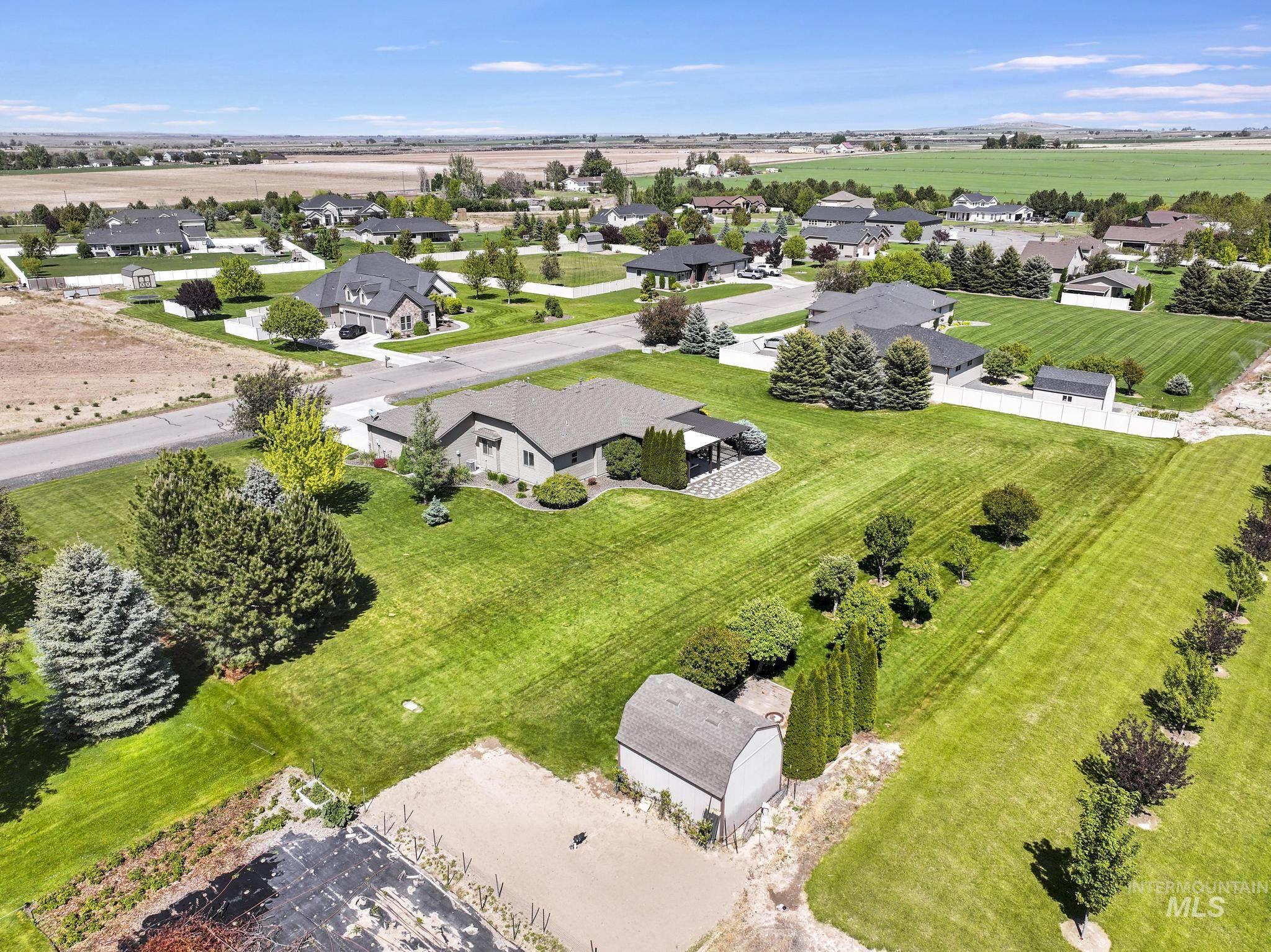 3623 E 3880 N, Kimberly, Idaho 83341, 4 Bedrooms, 2 Bathrooms, Residential For Sale, Price $580,000, 98987462
