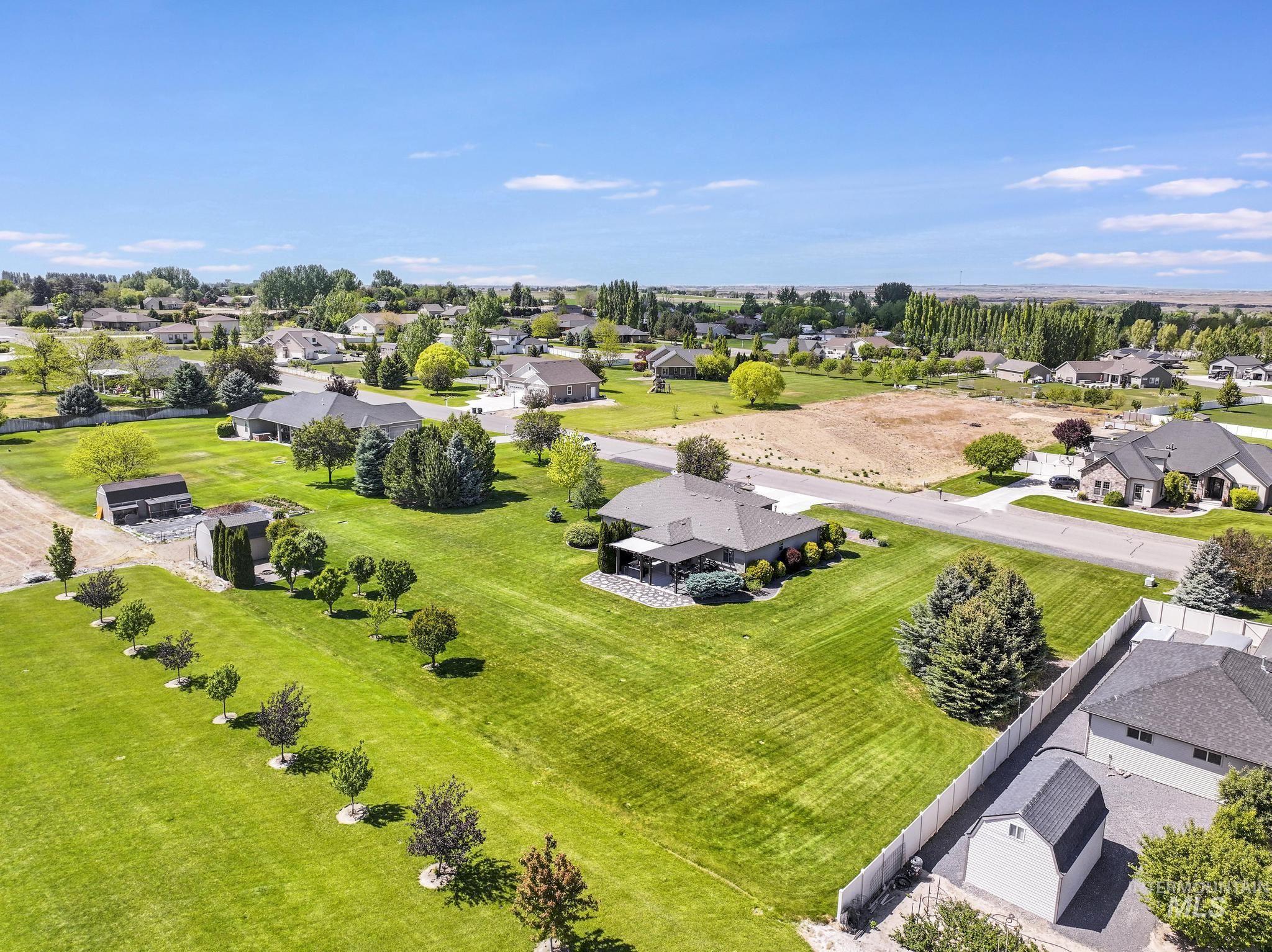 3623 E 3880 N, Kimberly, Idaho 83341, 4 Bedrooms, 2 Bathrooms, Residential For Sale, Price $580,000, 98987462