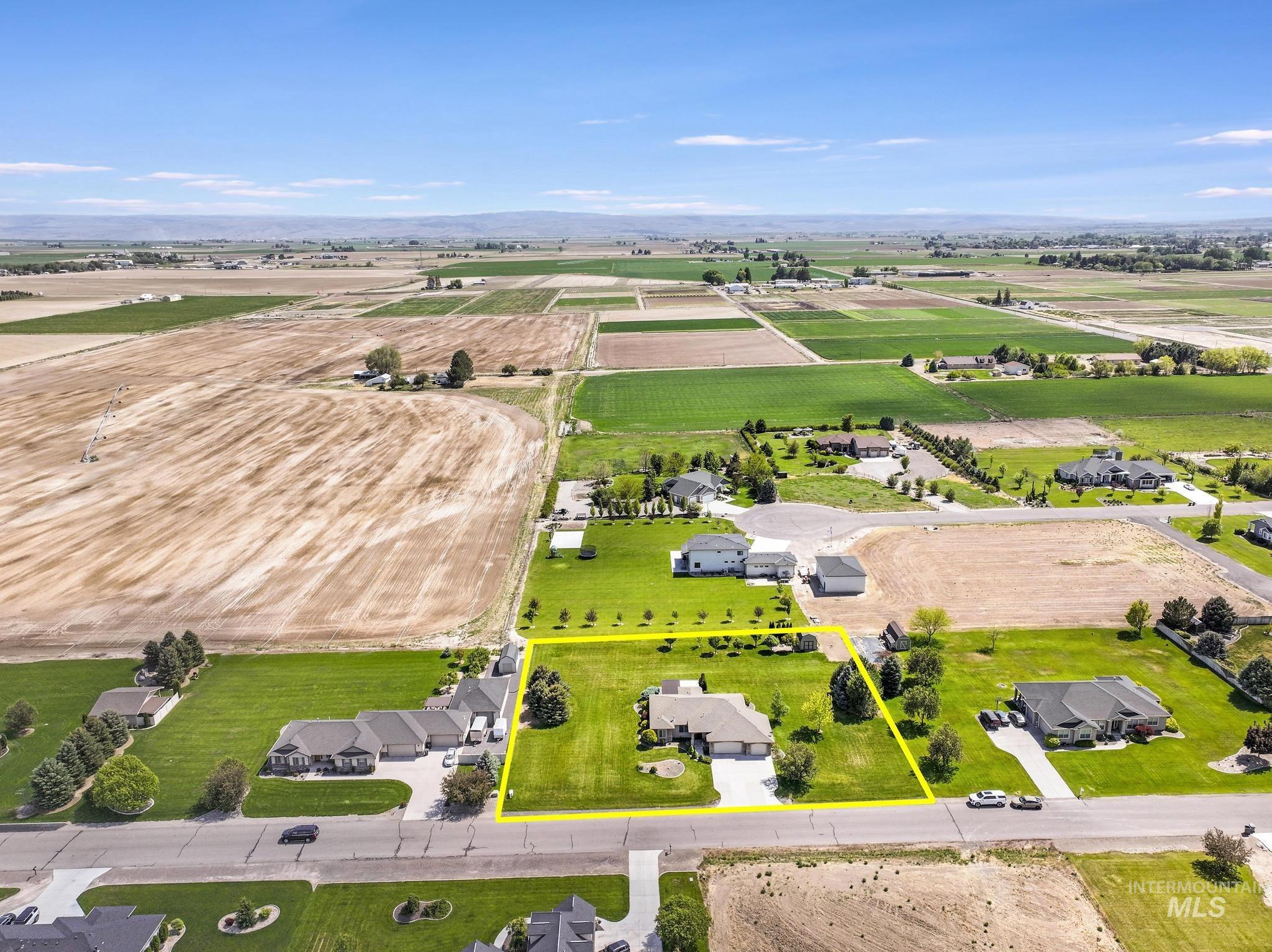 3623 E 3880 N, Kimberly, Idaho 83341, 4 Bedrooms, 2 Bathrooms, Residential For Sale, Price $580,000, 98987462