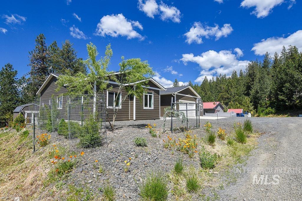 801 Washington St., Deary, Idaho 83823, 4 Bedrooms, 2 Bathrooms, Residential For Sale, Price $495,000,MLS 98987465