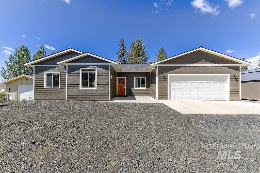 801 Washington St., Deary, Idaho 83823, 4 Bedrooms, 2 Bathrooms, Residential For Sale, Price $495,000,MLS 98987465