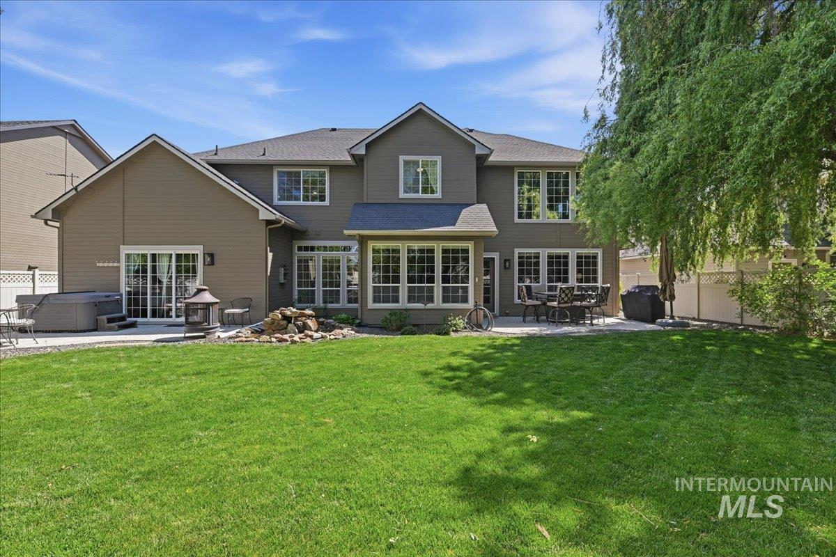 2884 W Torana, Meridian, Idaho 83646, 3 Bedrooms, 2.5 Bathrooms, Residential For Sale, Price $769,900, 98987467
