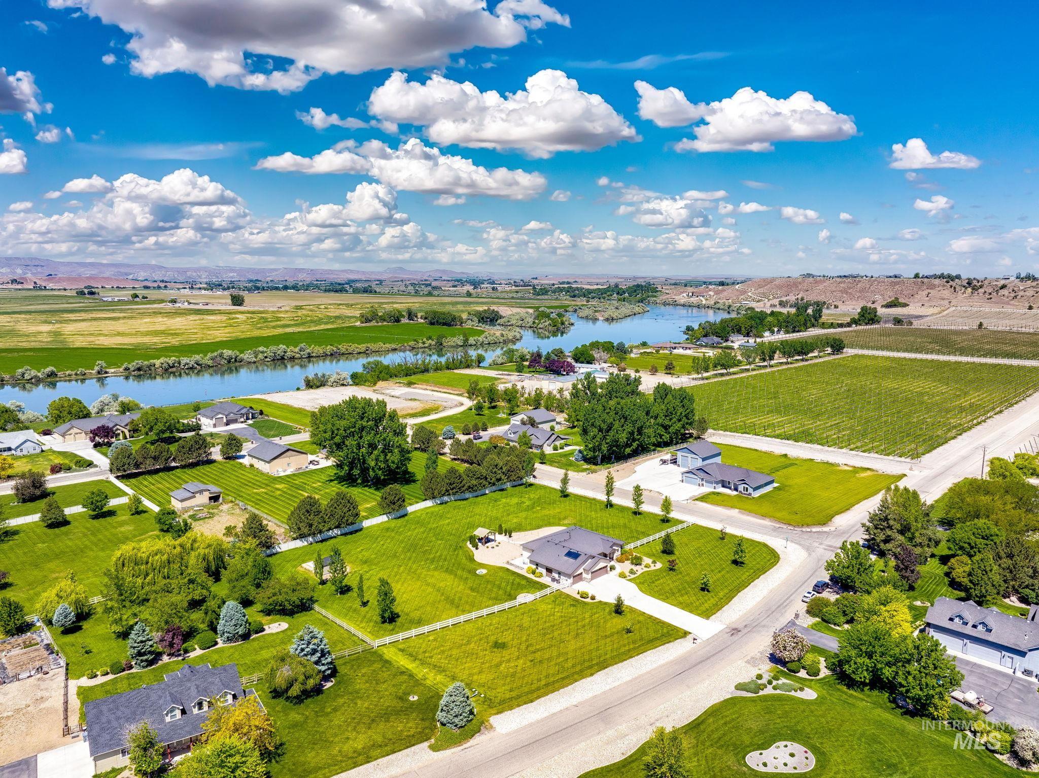19651 Sandy Beach Ct, Wilder, Idaho 83676, 4 Bedrooms, 3 Bathrooms, Residential For Sale, Price $850,000,MLS 98987468