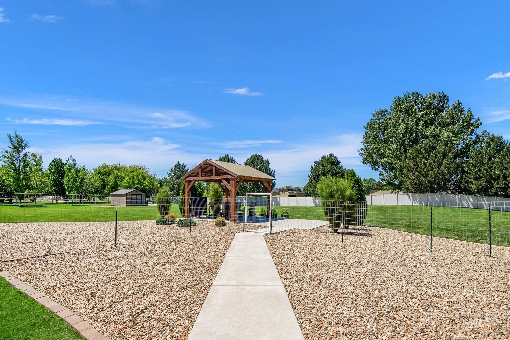 19651 Sandy Beach Ct, Wilder, Idaho 83676, 4 Bedrooms, 3 Bathrooms, Residential For Sale, Price $850,000,MLS 98987468