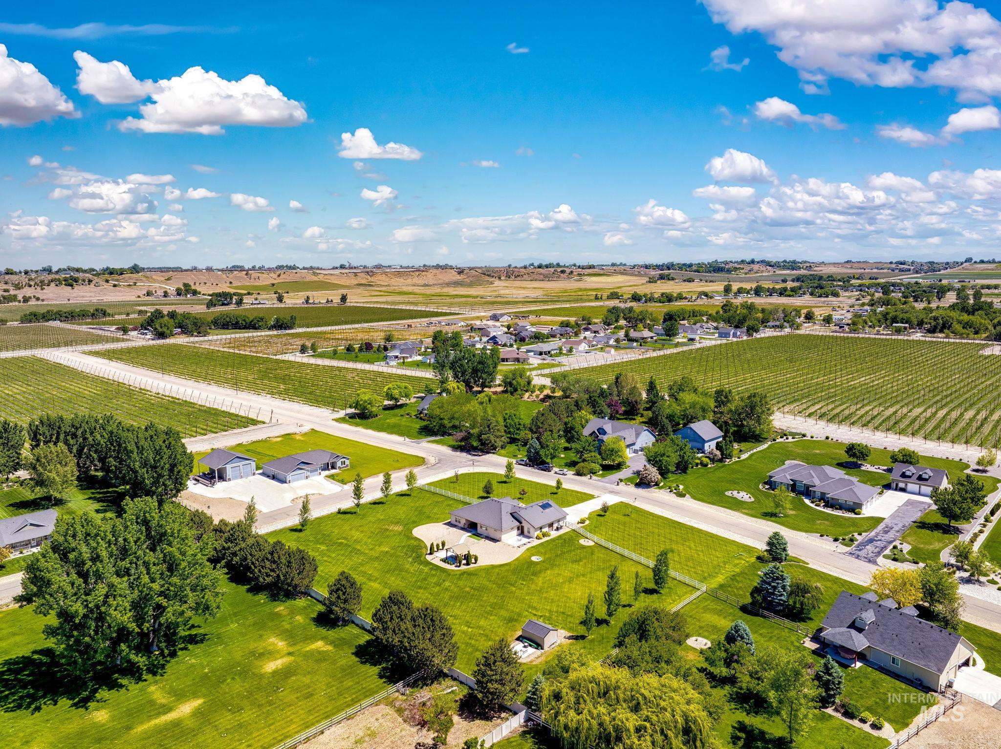 19651 Sandy Beach Ct, Wilder, Idaho 83676, 4 Bedrooms, 3 Bathrooms, Residential For Sale, Price $850,000,MLS 98987468