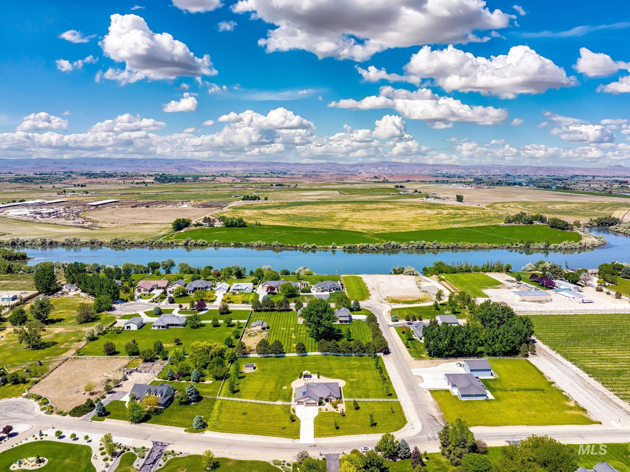 19651 Sandy Beach Ct, Wilder, Idaho 83676, 4 Bedrooms, 3 Bathrooms, Residential For Sale, Price $850,000,MLS 98987468