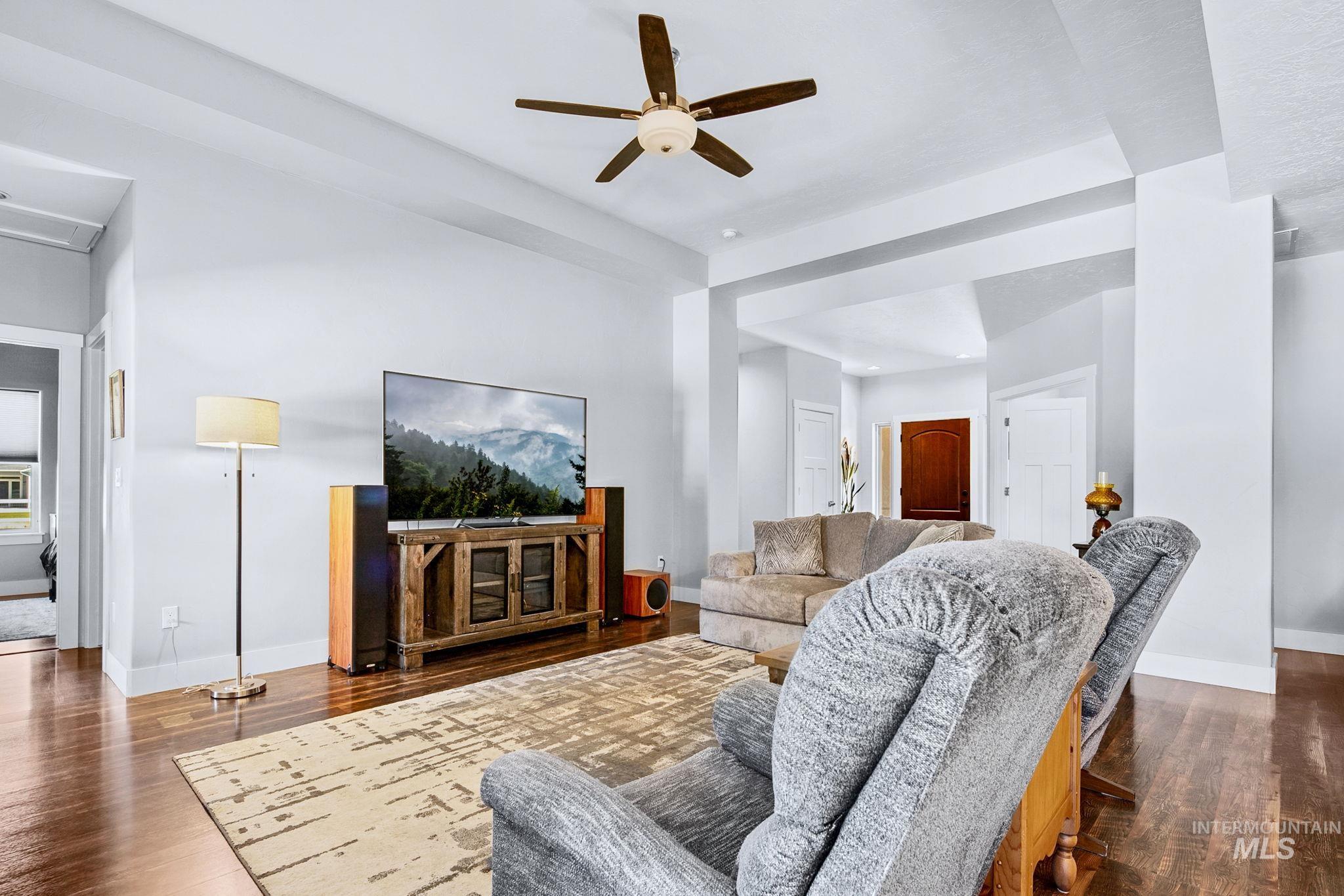 19651 Sandy Beach Ct, Wilder, Idaho 83676, 4 Bedrooms, 3 Bathrooms, Residential For Sale, Price $850,000,MLS 98987468