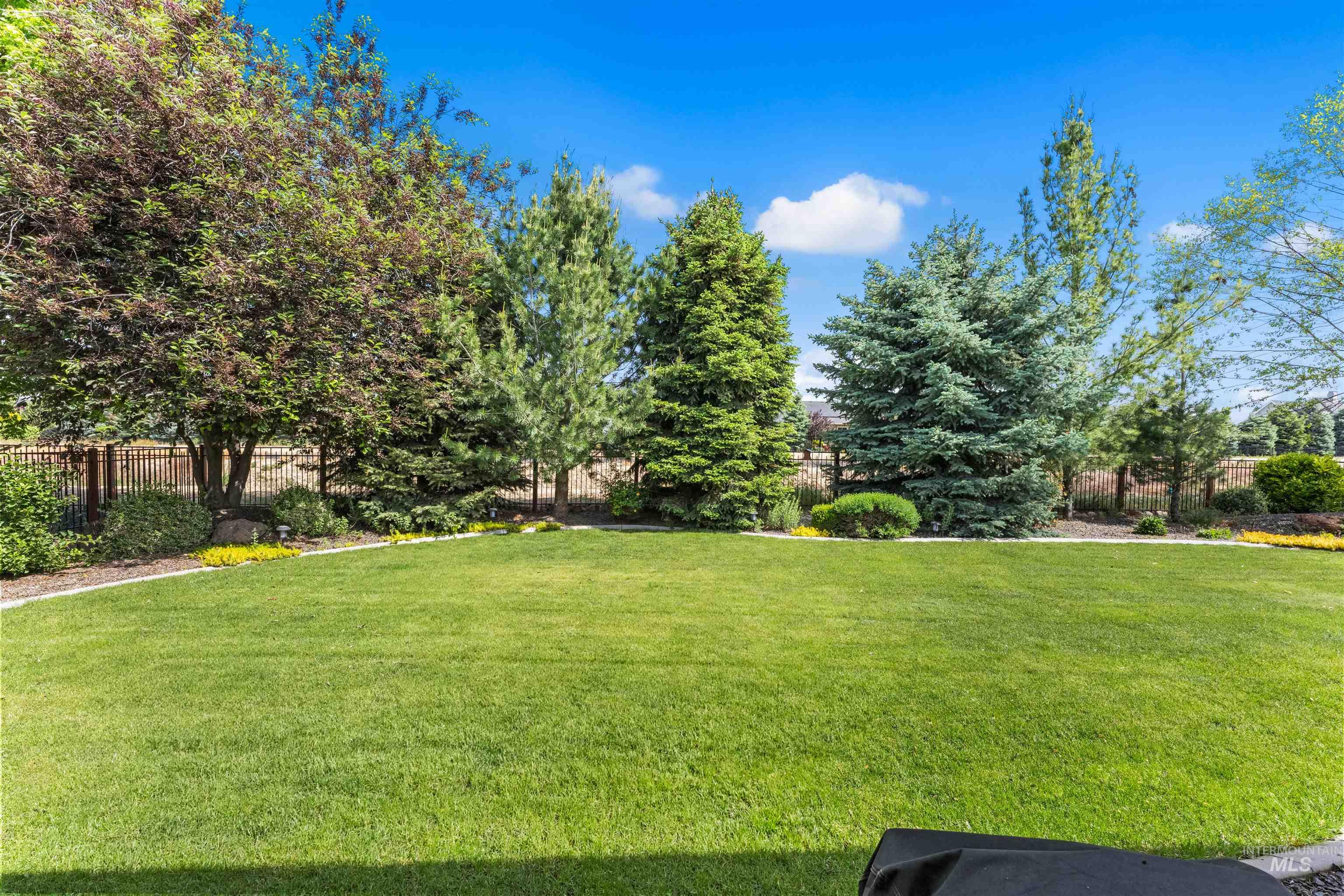 6036 W Founders Dr, Eagle, Idaho 83616, 3 Bedrooms, 2.5 Bathrooms, Residential For Sale, Price $989,000, 98987470