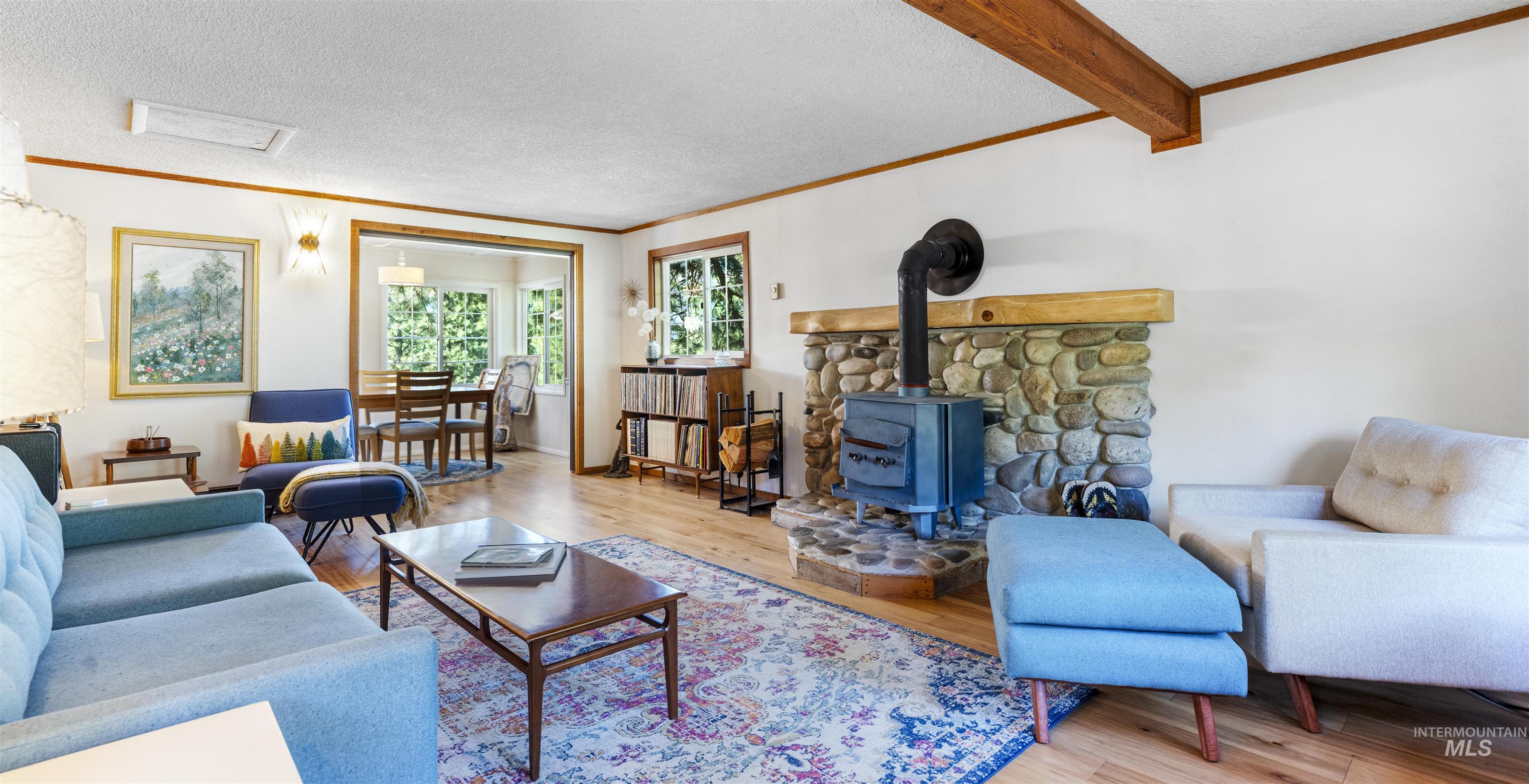 3 Laguna Place, Cascade, Idaho 83611, 2 Bedrooms, 1 Bathroom, Residential For Sale, Price $539,000,MLS 98987473