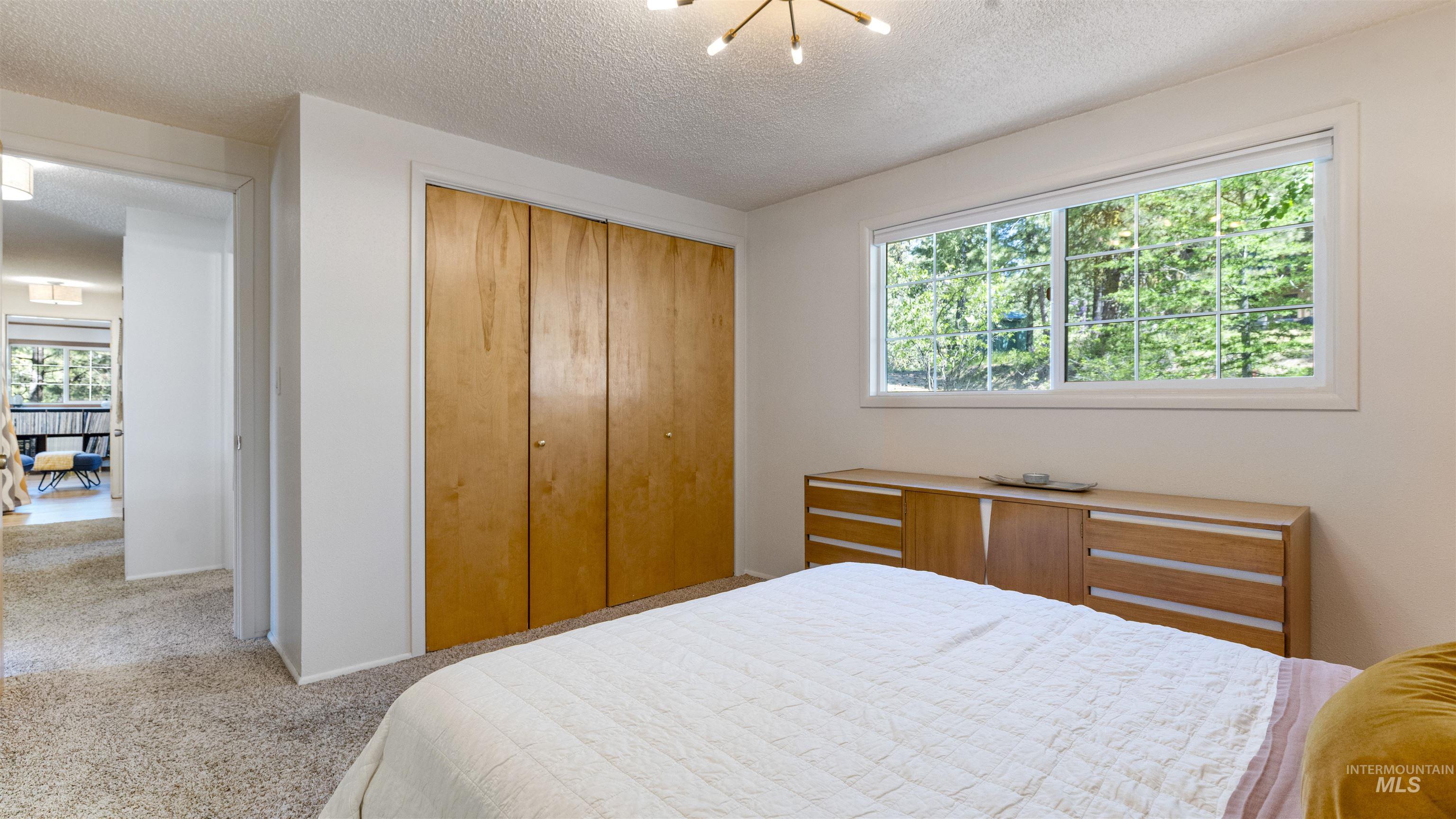 3 Laguna Place, Cascade, Idaho 83611, 2 Bedrooms, 1 Bathroom, Residential For Sale, Price $539,000,MLS 98987473