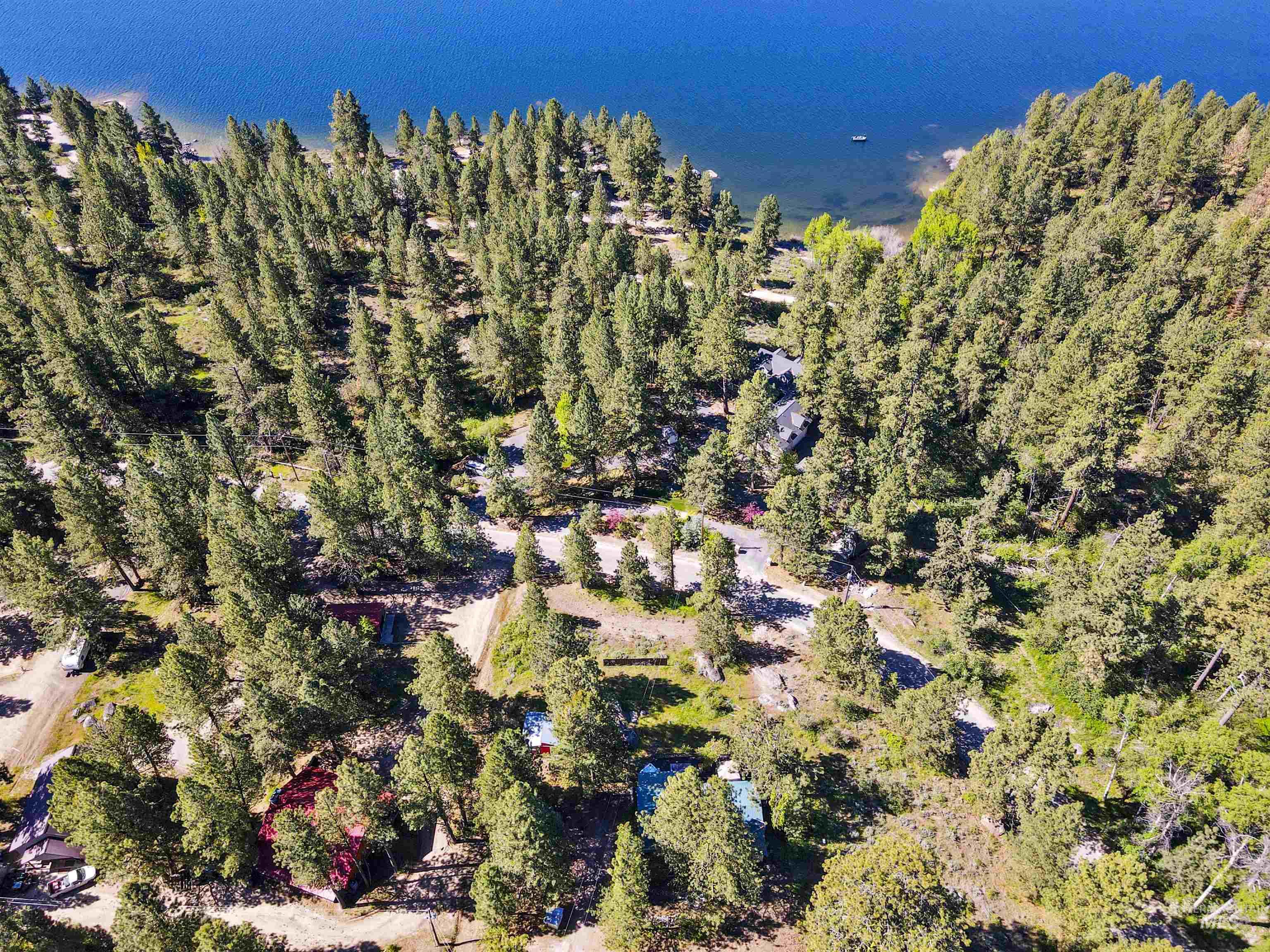 3 Laguna Place, Cascade, Idaho 83611, 2 Bedrooms, 1 Bathroom, Residential For Sale, Price $539,000,MLS 98987473