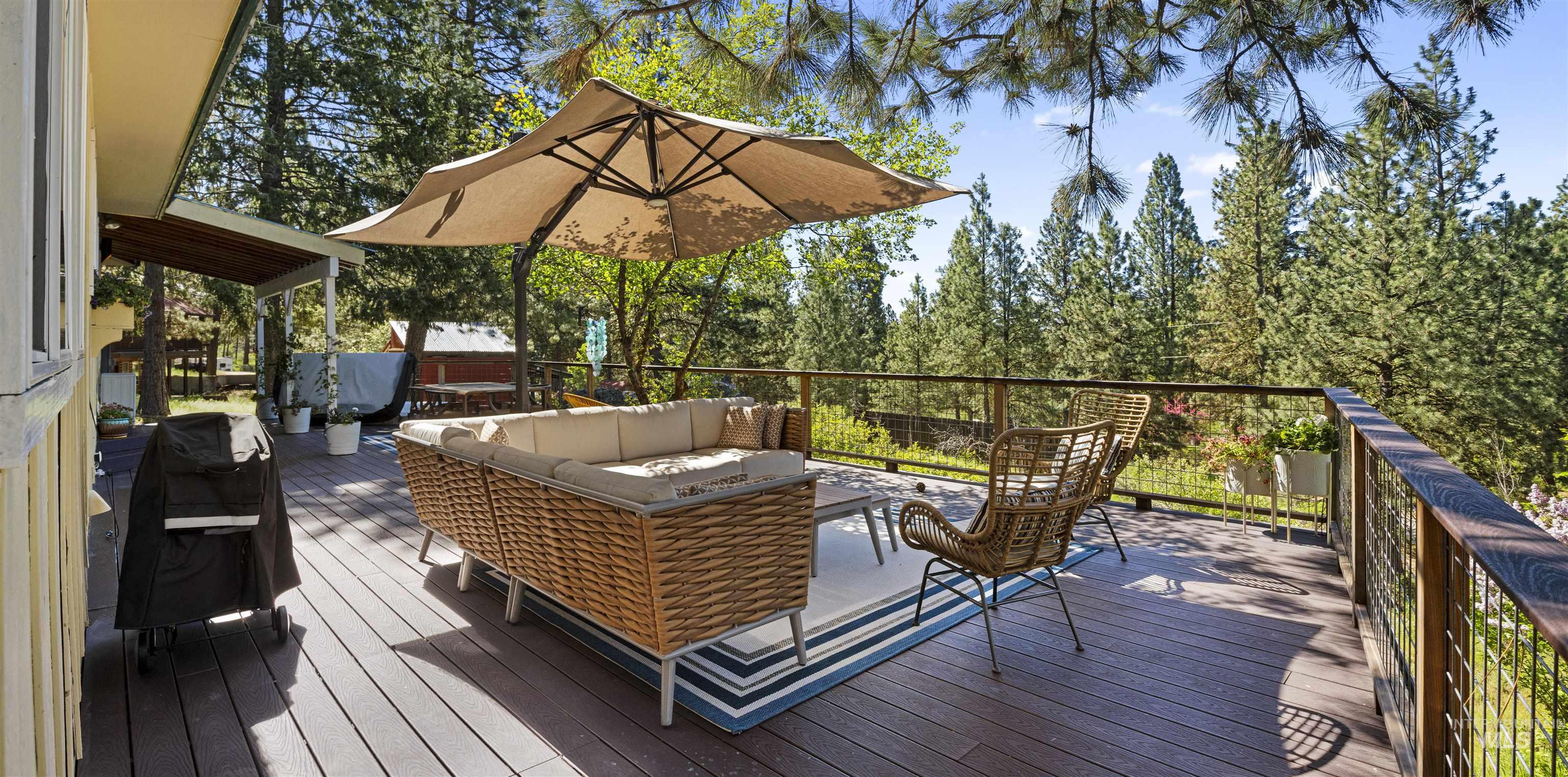 3 Laguna Place, Cascade, Idaho 83611, 2 Bedrooms, 1 Bathroom, Residential For Sale, Price $539,000,MLS 98987473
