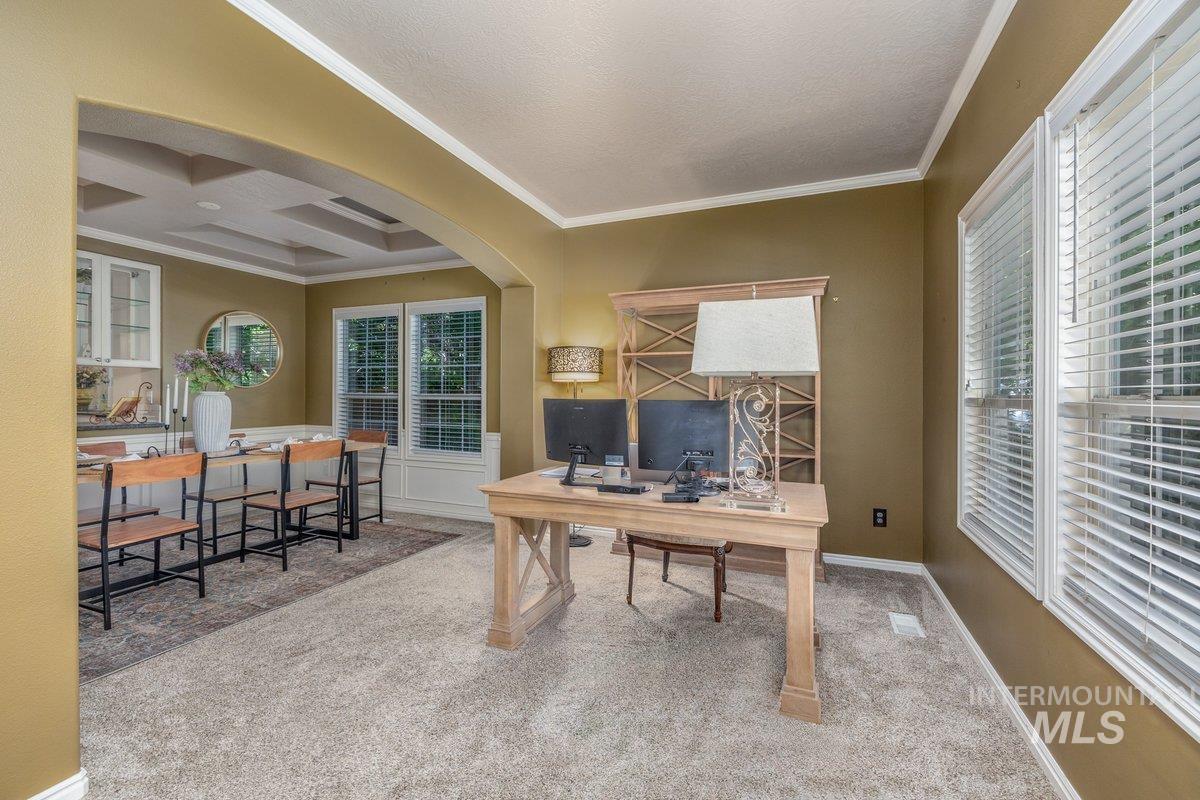 279 E Stonewater Ct, Eagle, Idaho 83616, 4 Bedrooms, 2.5 Bathrooms, Residential For Sale, Price $800,000,MLS 98987476