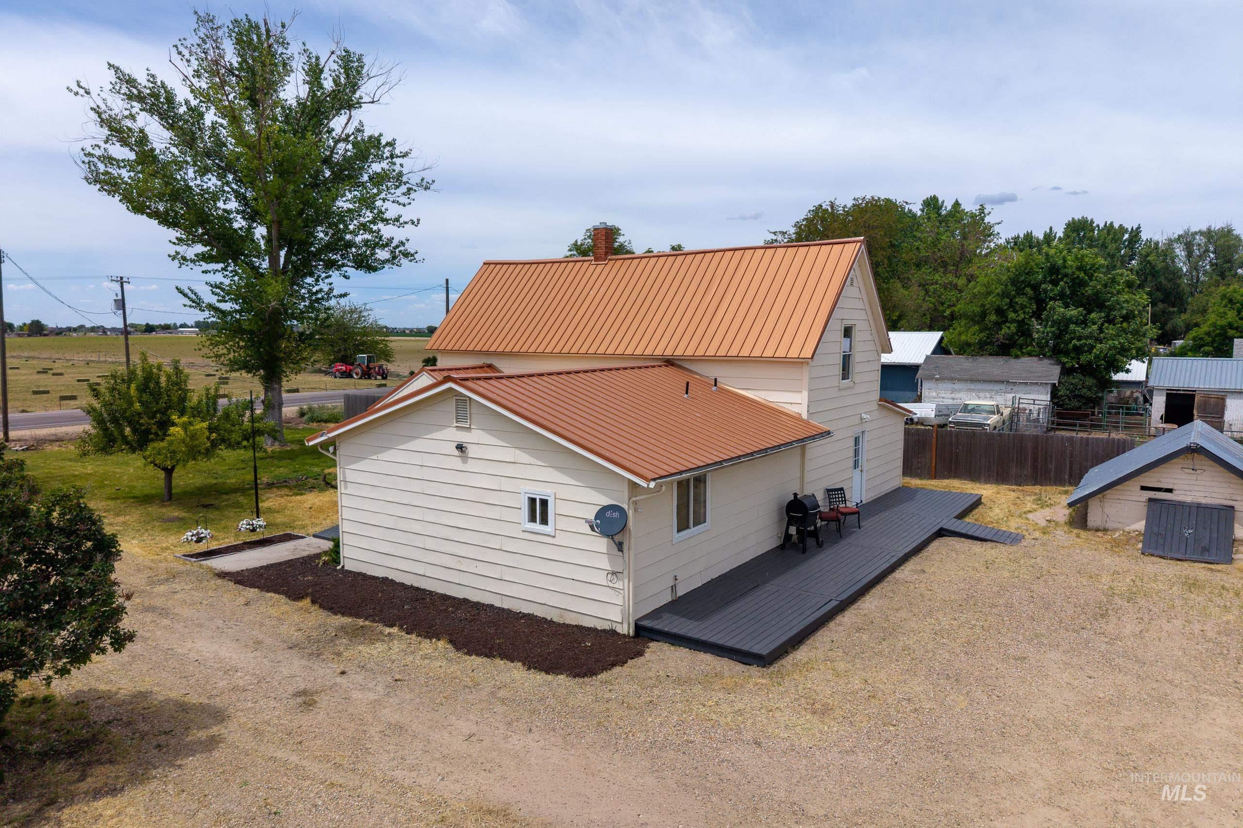 18458 11th Ave., Nampa, Idaho 83687, 4 Bedrooms, 2 Bathrooms, Residential For Sale, Price $599,900, 98987479