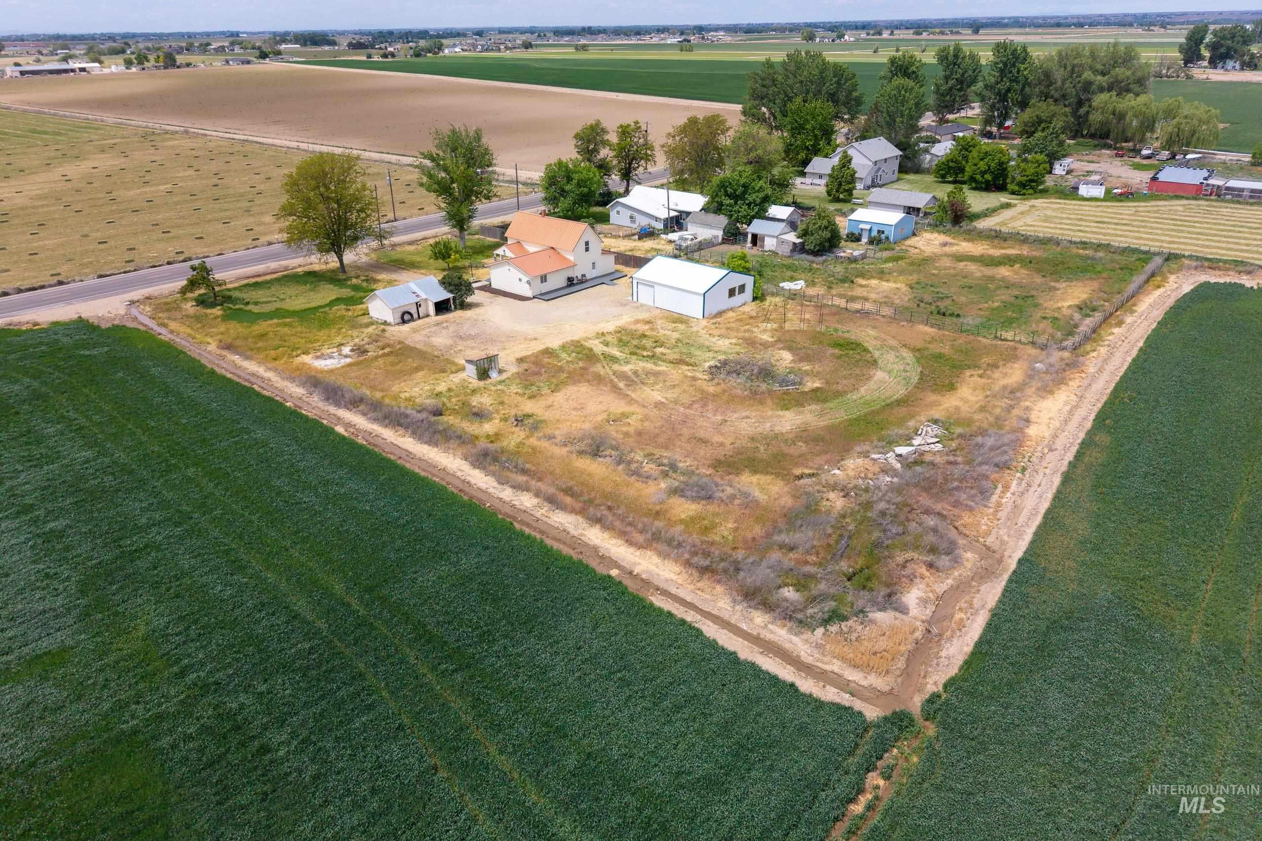 18458 11th Ave., Nampa, Idaho 83687, 4 Bedrooms, 2 Bathrooms, Residential For Sale, Price $599,900, 98987479