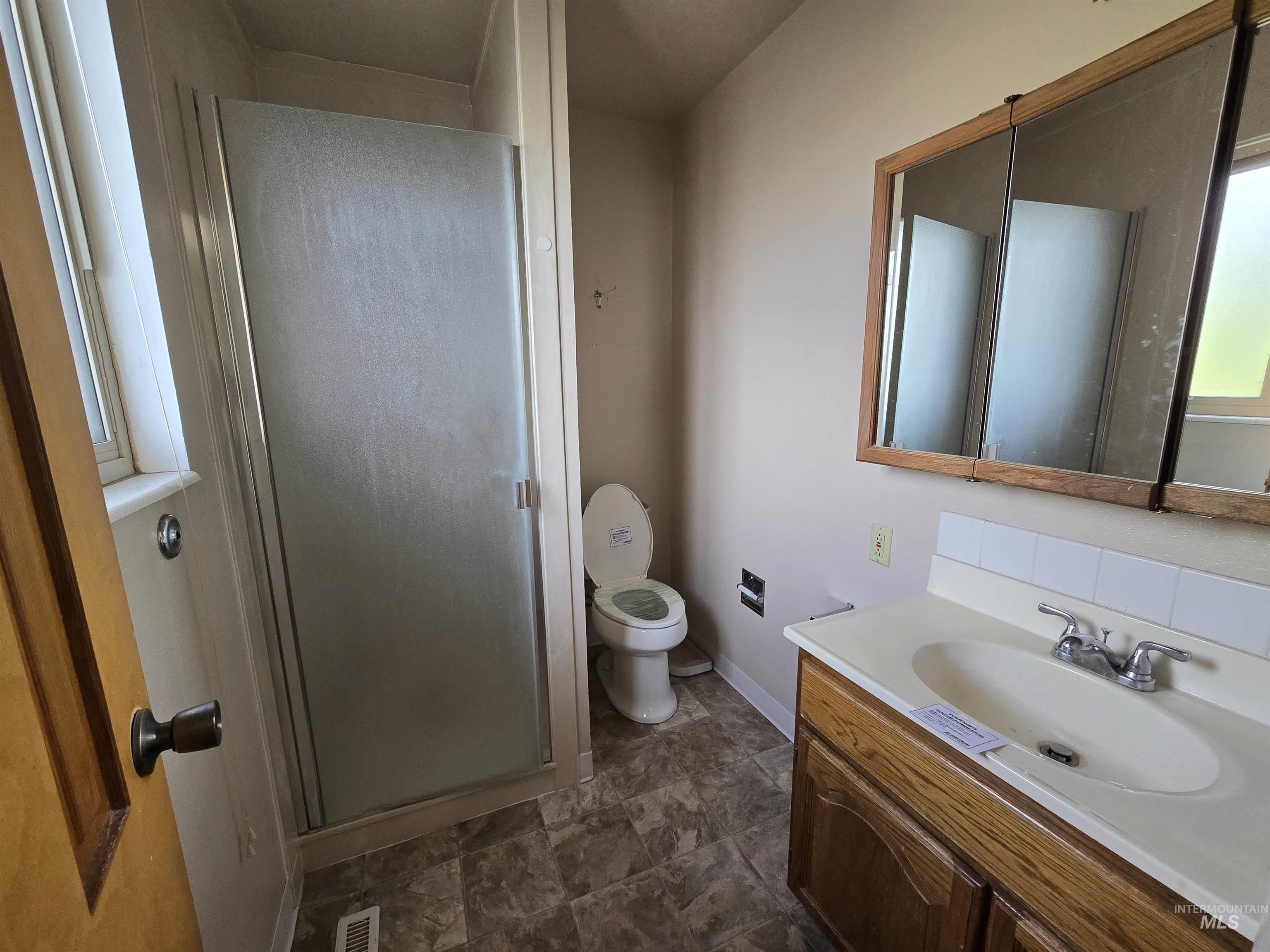 2863 Berkeley Dr., Burley, Idaho 83318, 3 Bedrooms, 2 Bathrooms, Residential For Sale, Price $340,000, 98987481