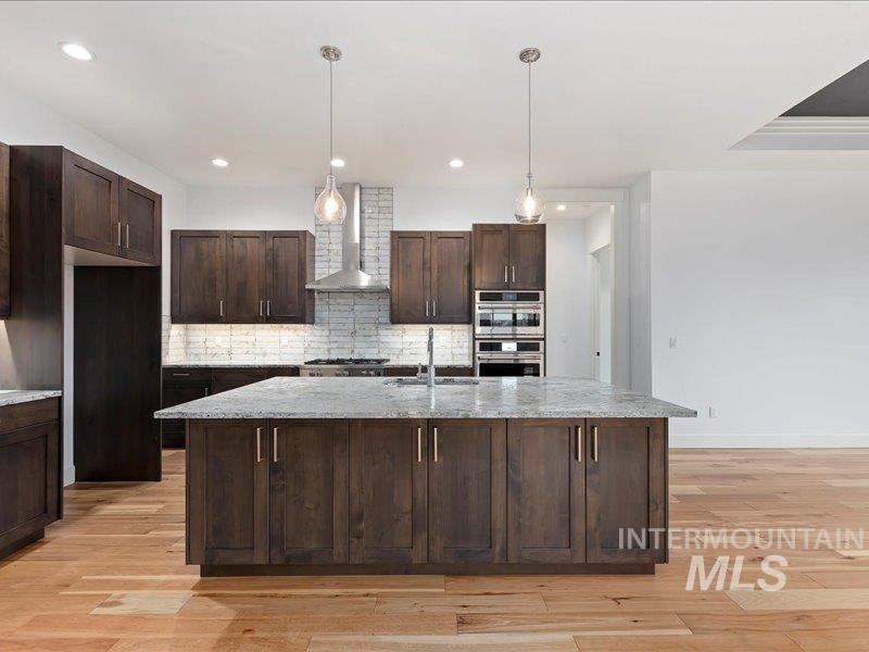 6790 Willowside, Meridian, Idaho 83646, 3 Bedrooms, 3.5 Bathrooms, Residential For Sale, Price $799,000, 98987483