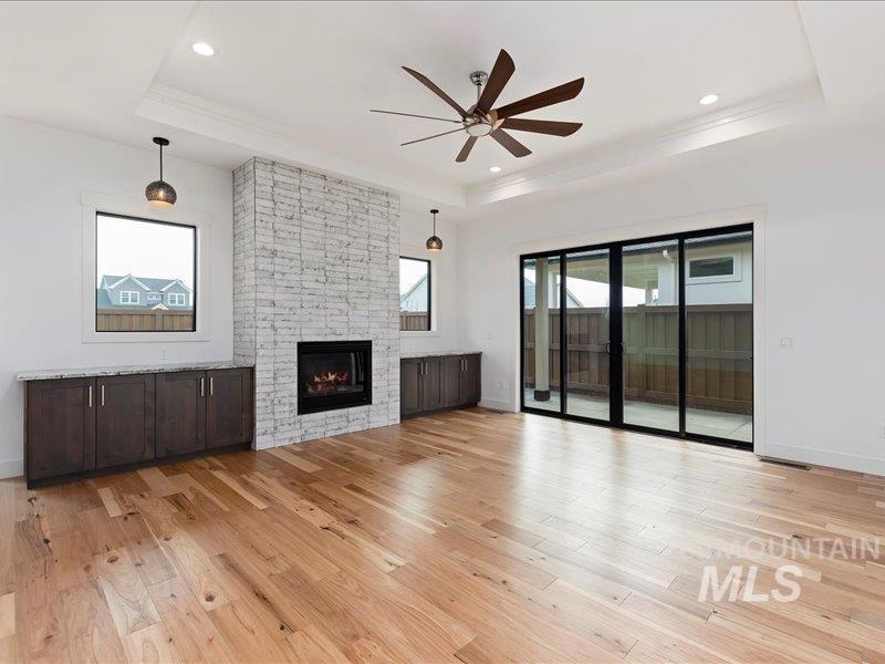 6790 Willowside, Meridian, Idaho 83646, 3 Bedrooms, 3.5 Bathrooms, Residential For Sale, Price $799,000, 98987483