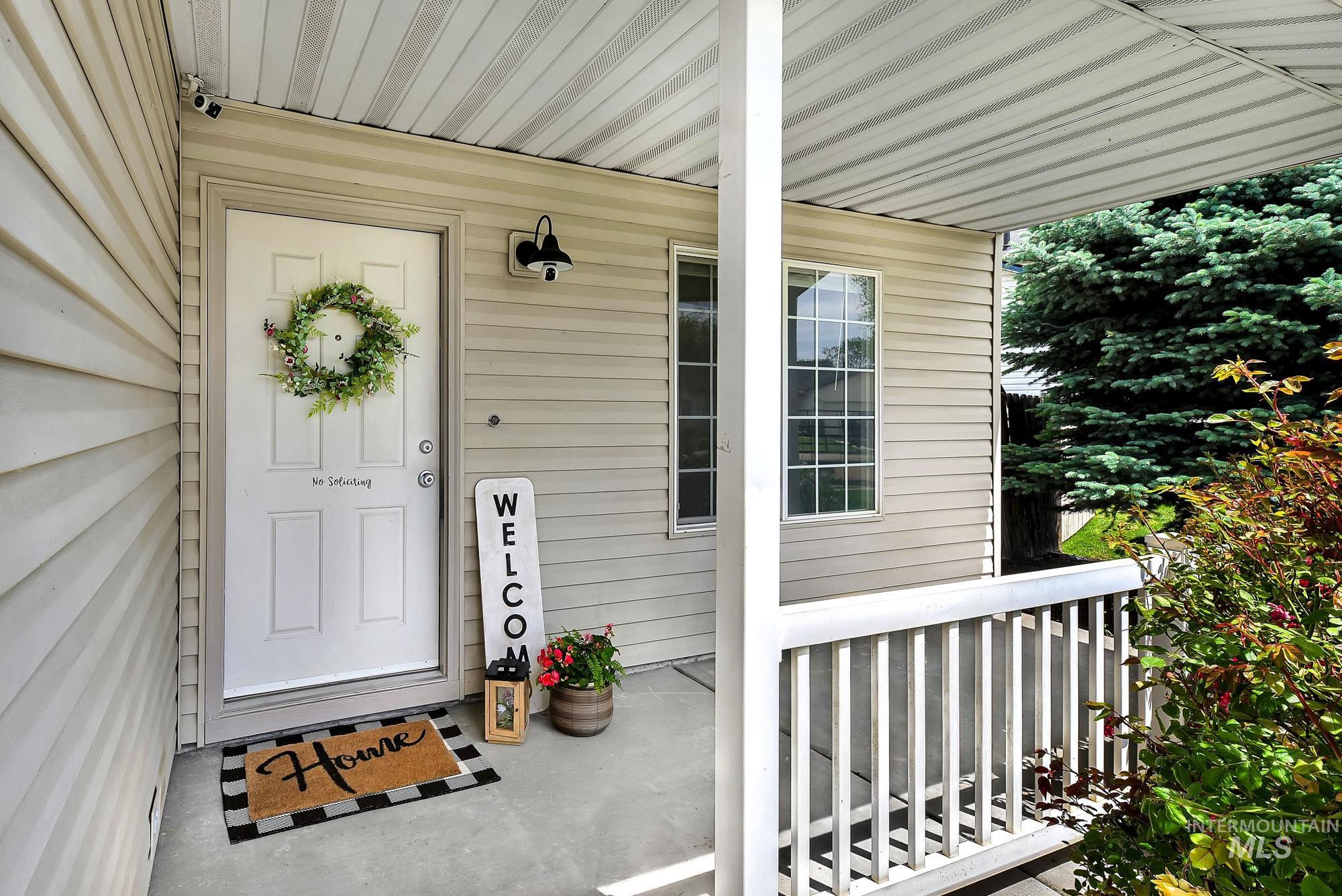 335 N Coppertree Dr., Nampa, Idaho 83686, 3 Bedrooms, 2 Bathrooms, Residential For Sale, Price $340,000, 98987485