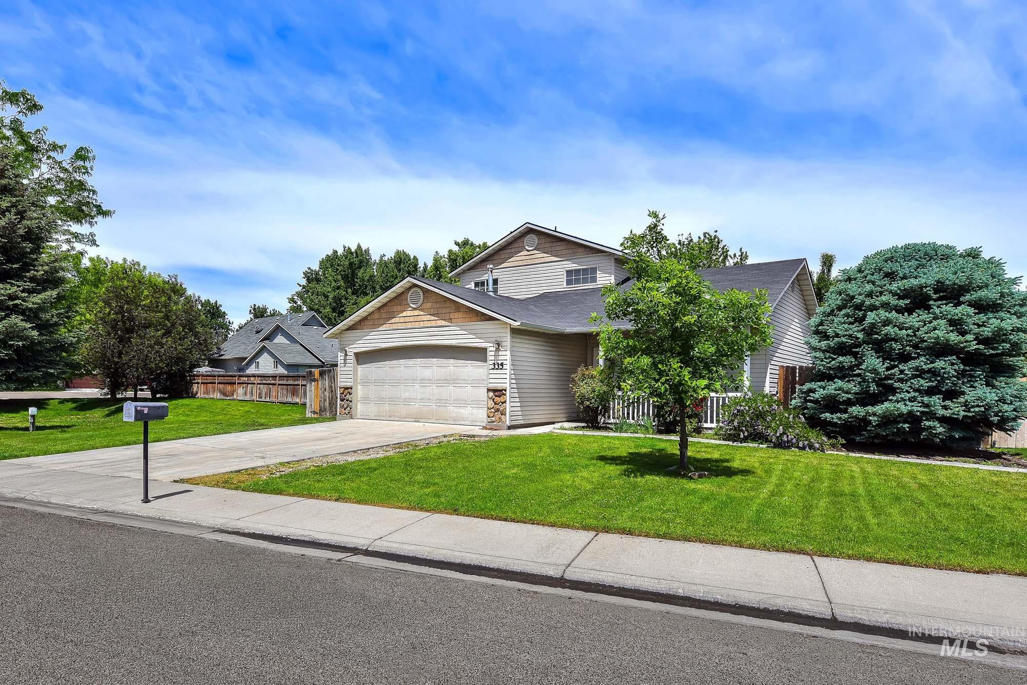 335 N Coppertree Dr., Nampa, Idaho 83686, 3 Bedrooms, 2 Bathrooms, Residential For Sale, Price $340,000, 98987485