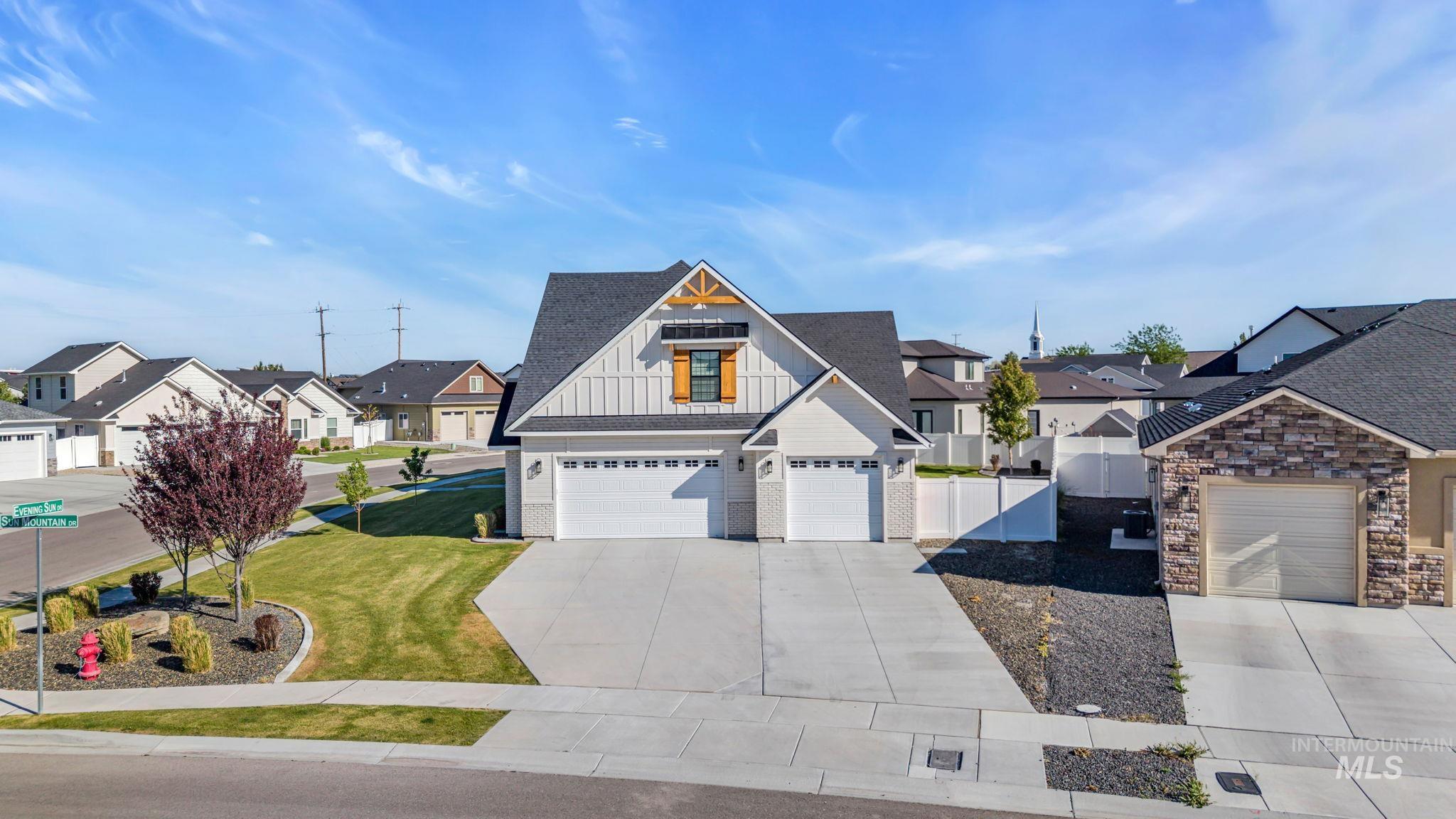 2960 Evening Sun Dr, Twin Falls, Idaho 83301, 5 Bedrooms, 3 Bathrooms, Residential For Sale, Price $789,900, 98987487