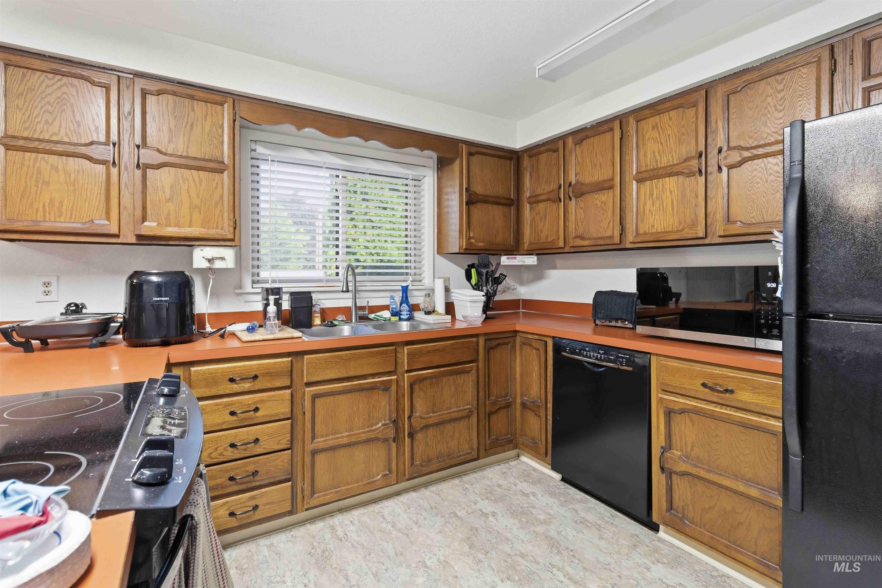 4793 S Kachinas Ave, Boise, Idaho 83709-6154, 3 Bedrooms, 2 Bathrooms, Residential For Sale, Price $399,900, 98987490