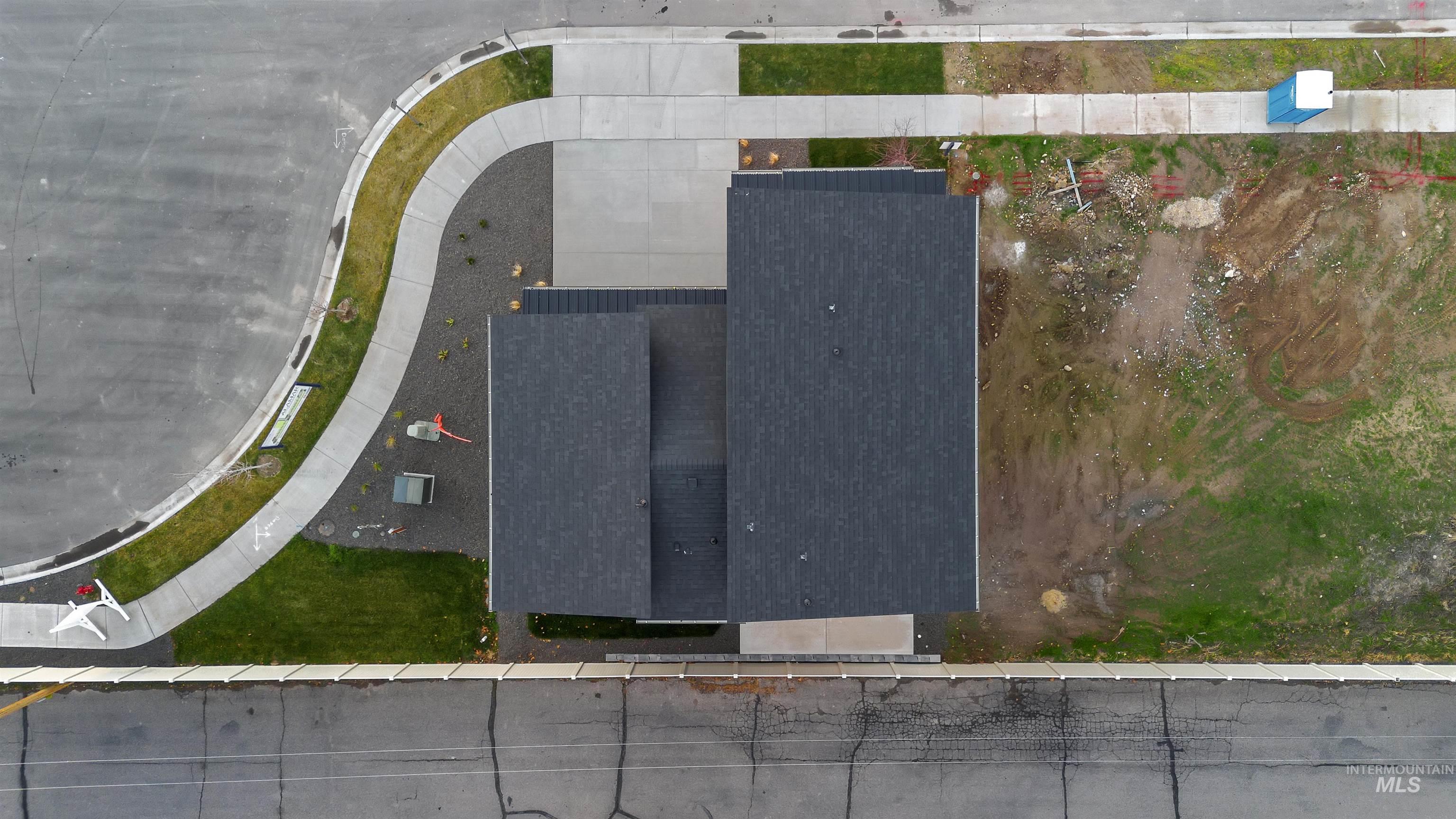 60 N Feather Reed Ave., Meridian, Idaho 83642, 4 Bedrooms, 2.5 Bathrooms, Residential For Sale, Price $575,000, 98987491