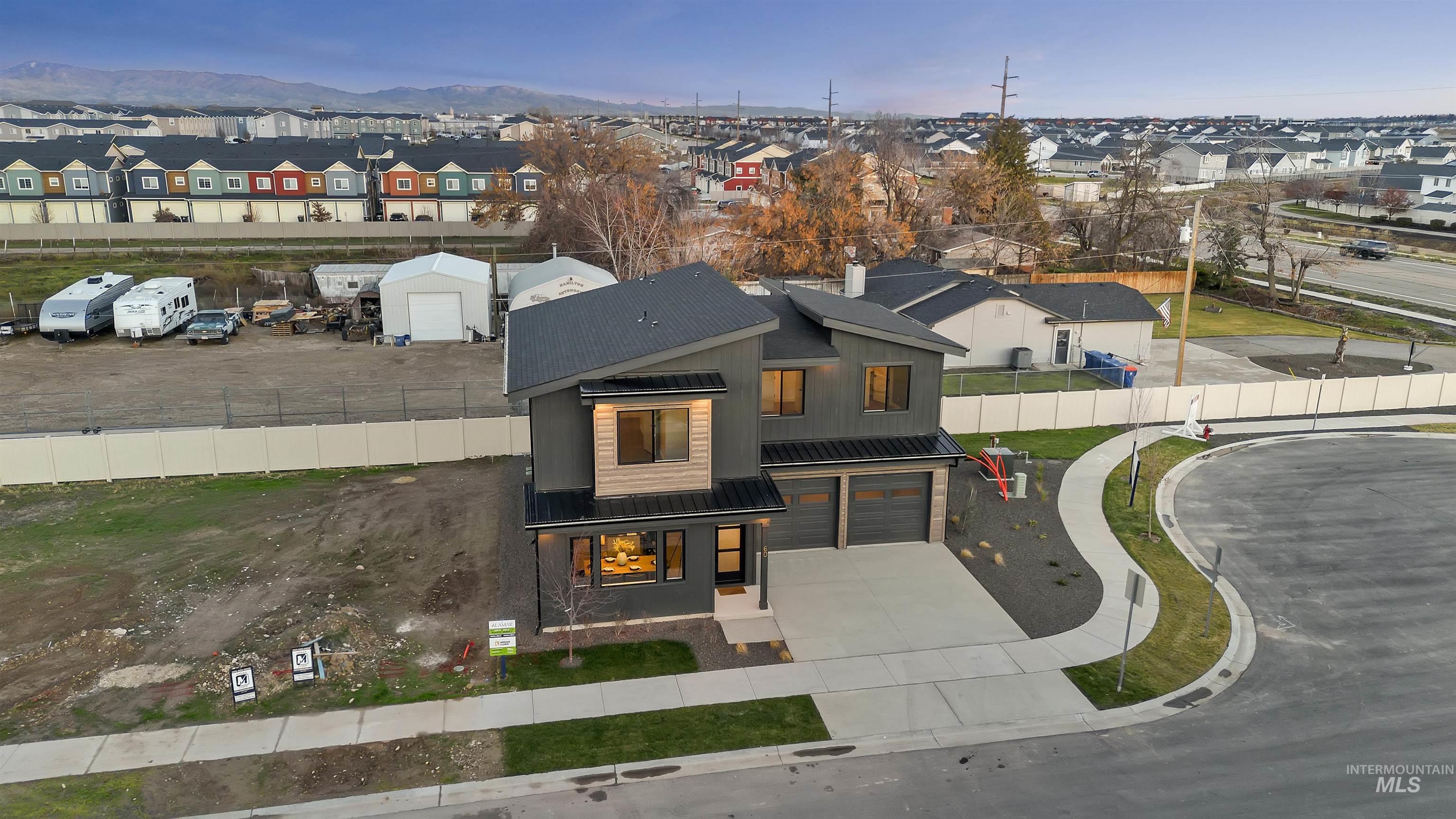 60 N Feather Reed Ave., Meridian, Idaho 83642, 4 Bedrooms, 2.5 Bathrooms, Residential For Sale, Price $575,000, 98987491